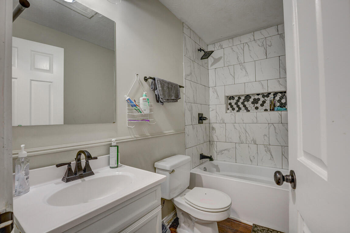 638 Brooklyn Avenue Property Photo 15