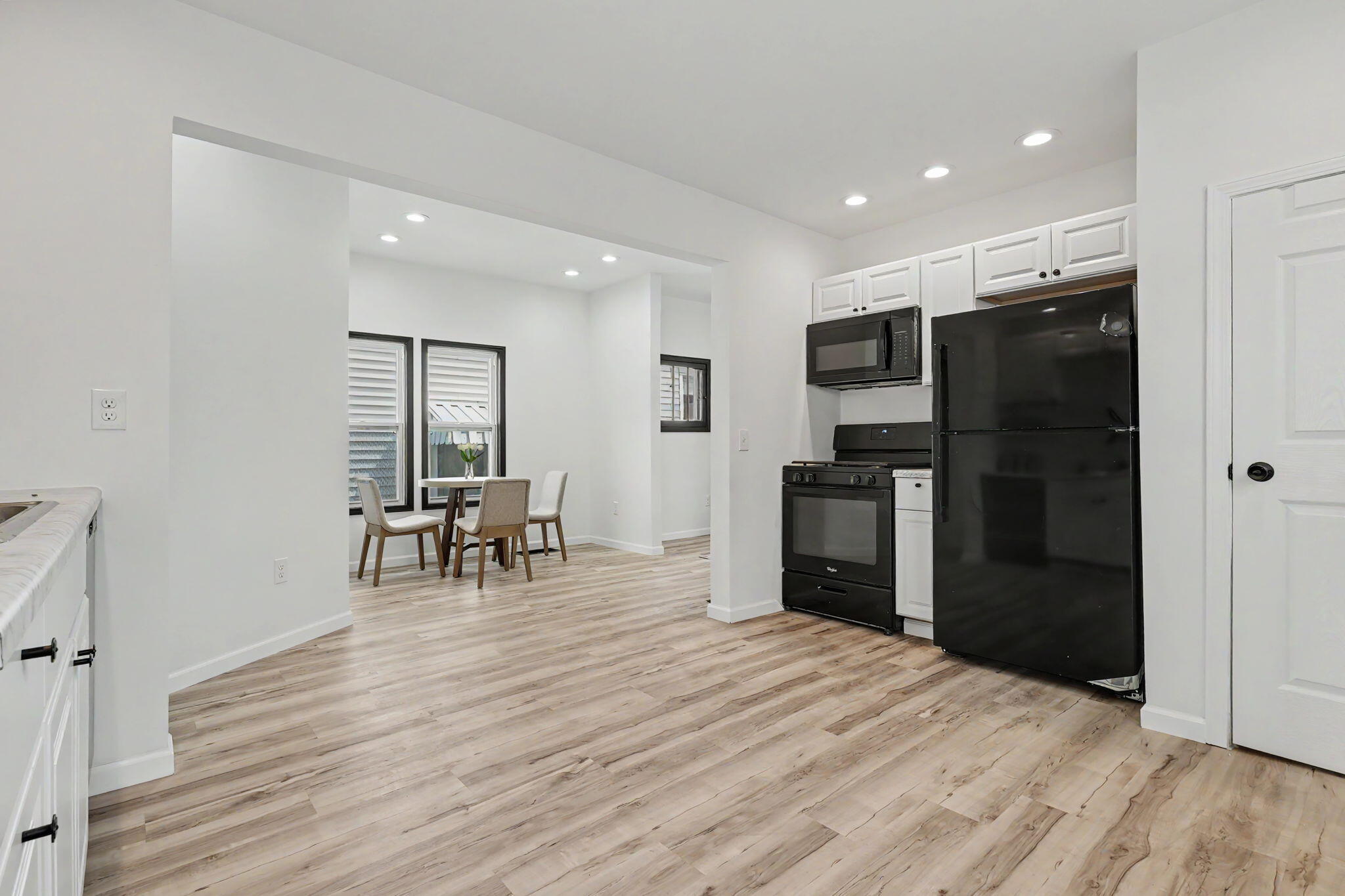3606 Caroline Street Property Photo 12