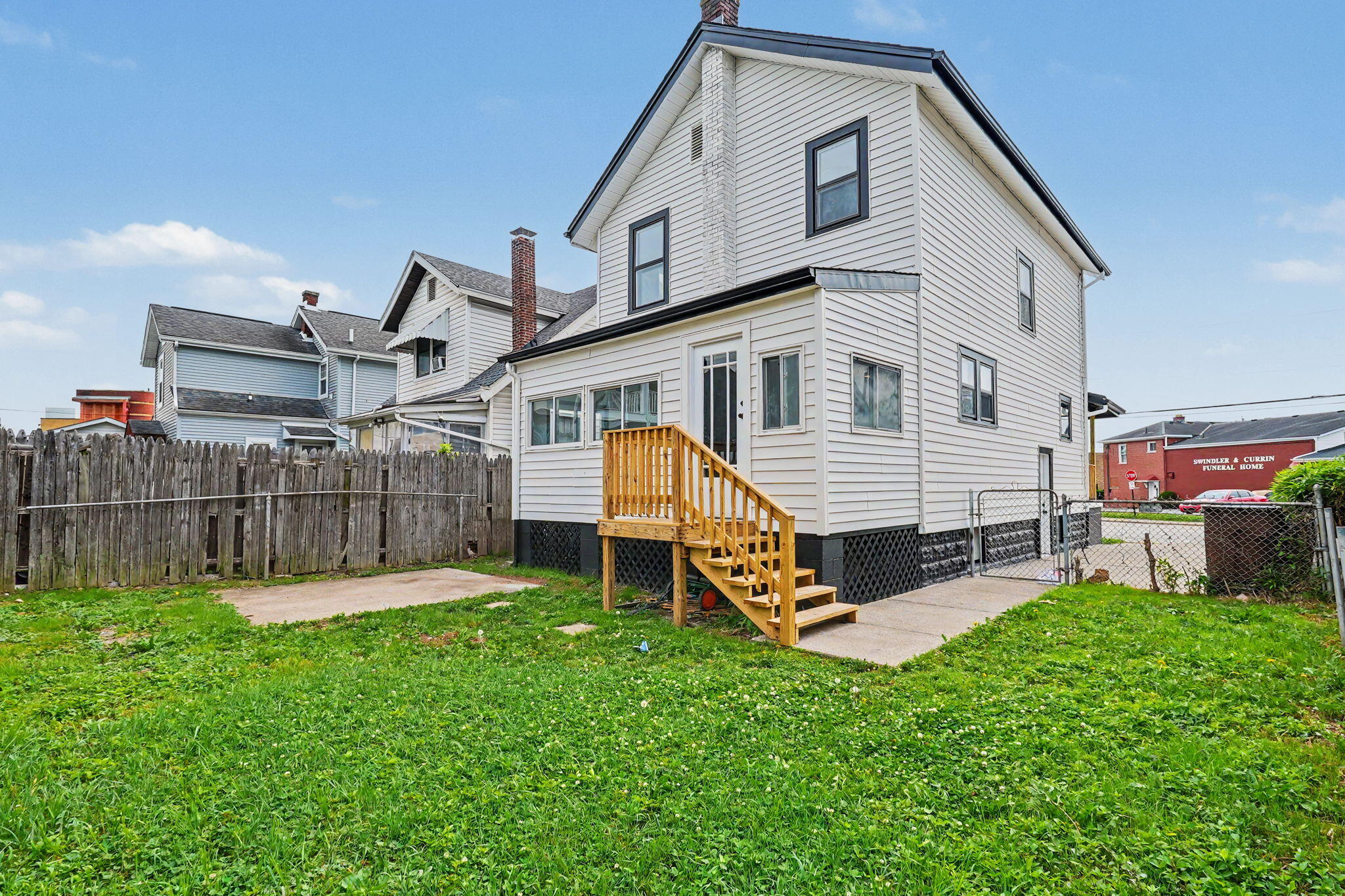 3606 Caroline Street Property Photo 27