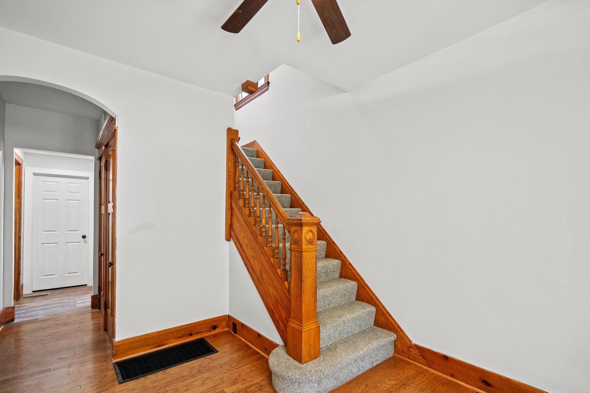 438 Van Voast Avenue Property Photo 3