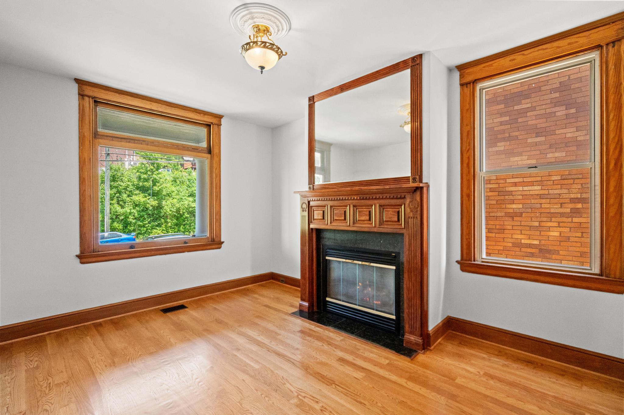 438 Van Voast Avenue Property Photo 7