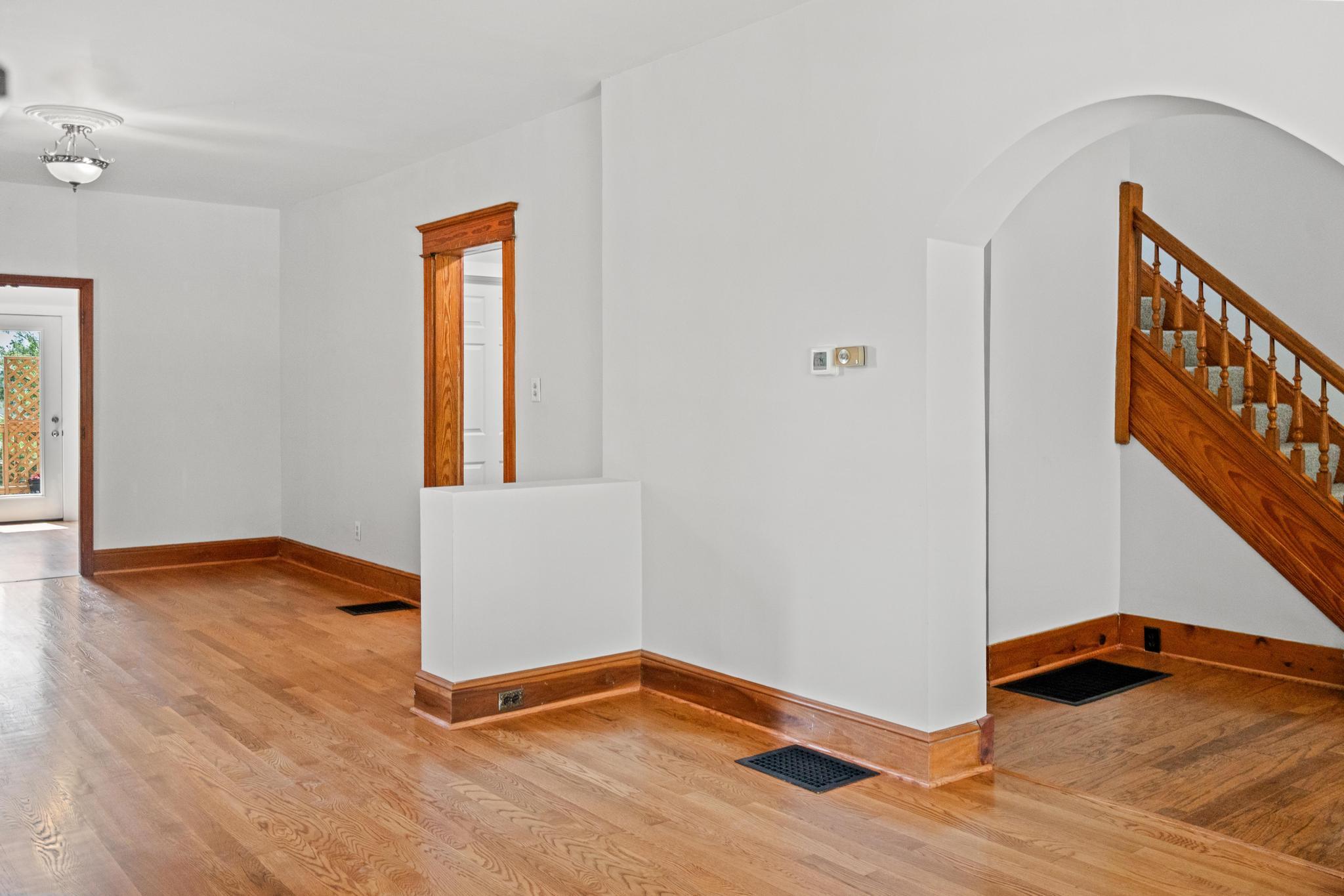438 Van Voast Avenue Property Photo 10