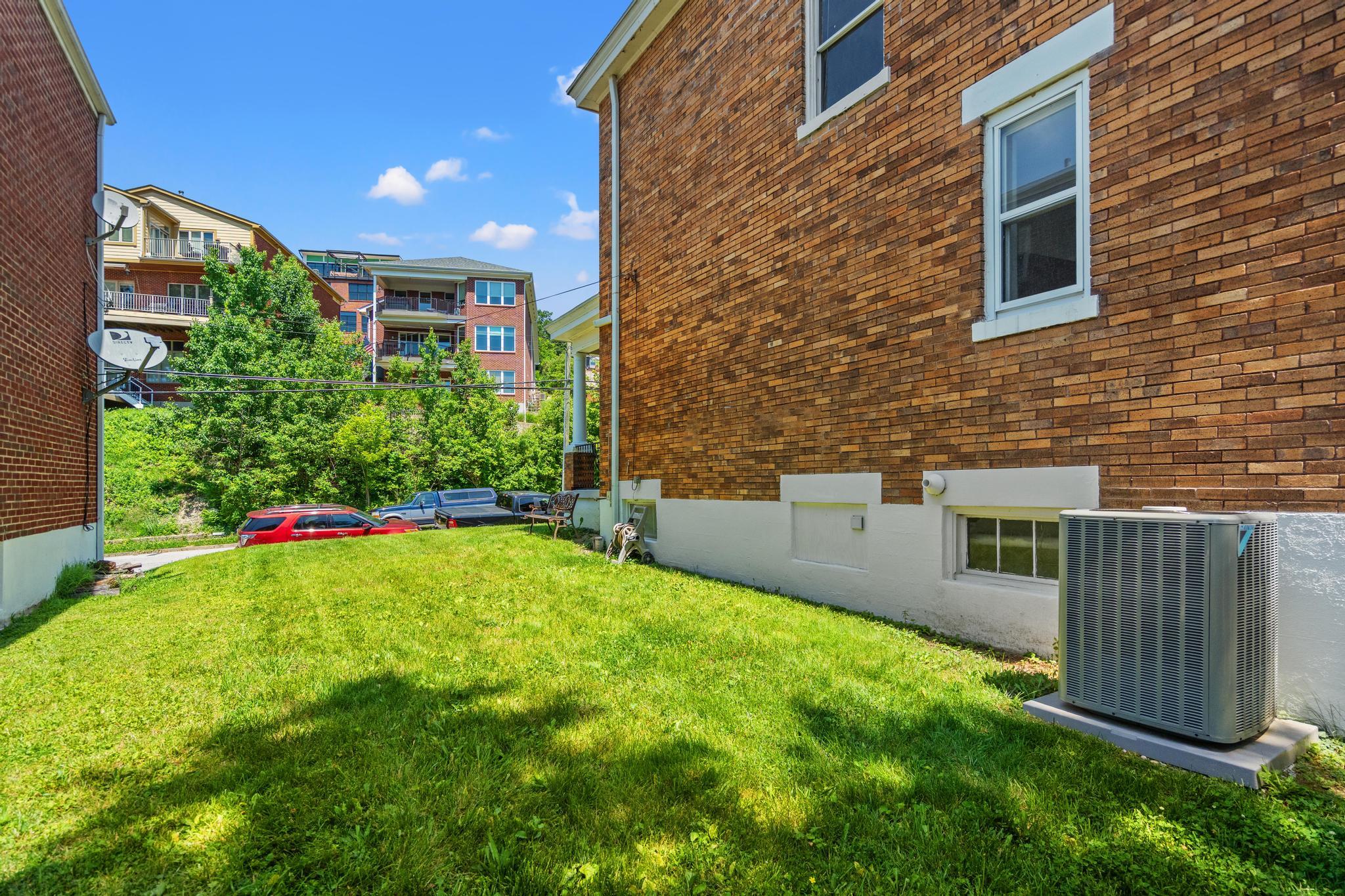 438 Van Voast Avenue Property Photo 33