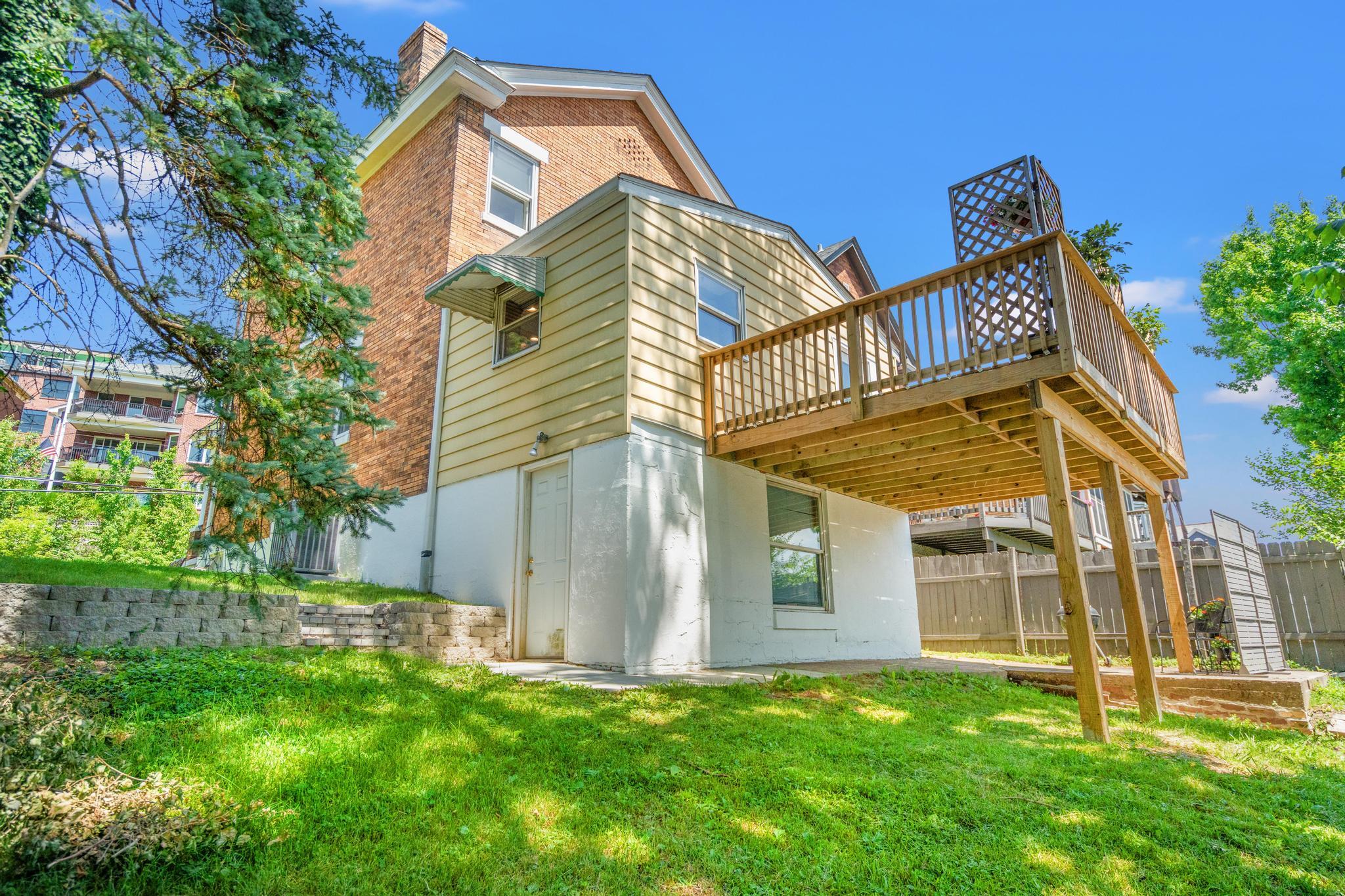 438 Van Voast Avenue Property Photo 36