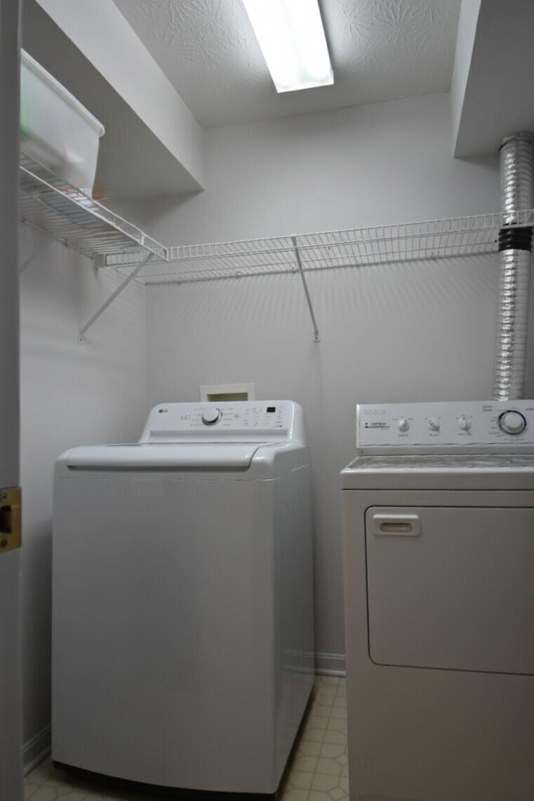 740 Valley Square Drive, 6h Property Photo 11