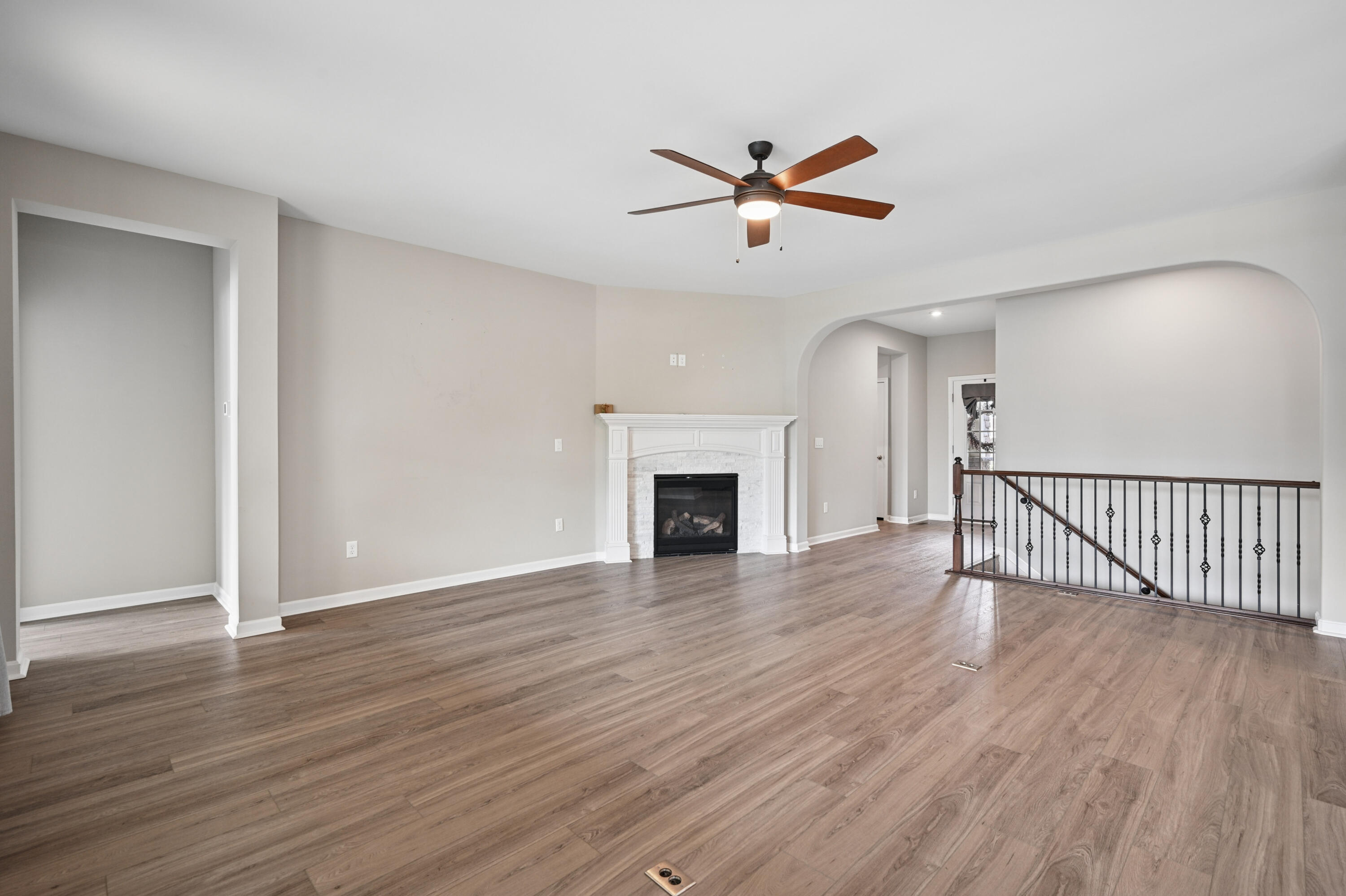 3852 Sherbourne Drive Property Photo 11