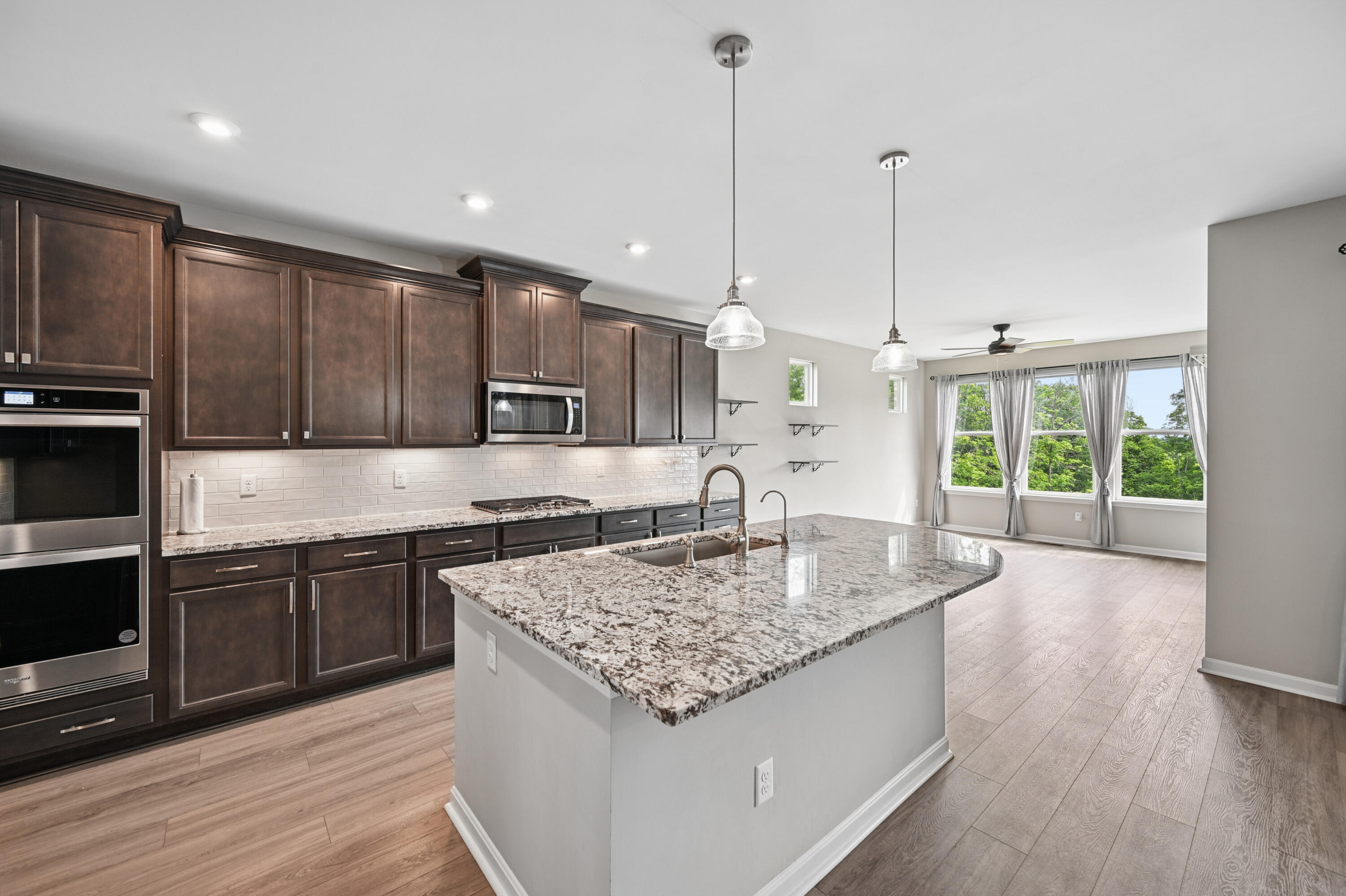 3852 Sherbourne Drive Property Photo 17