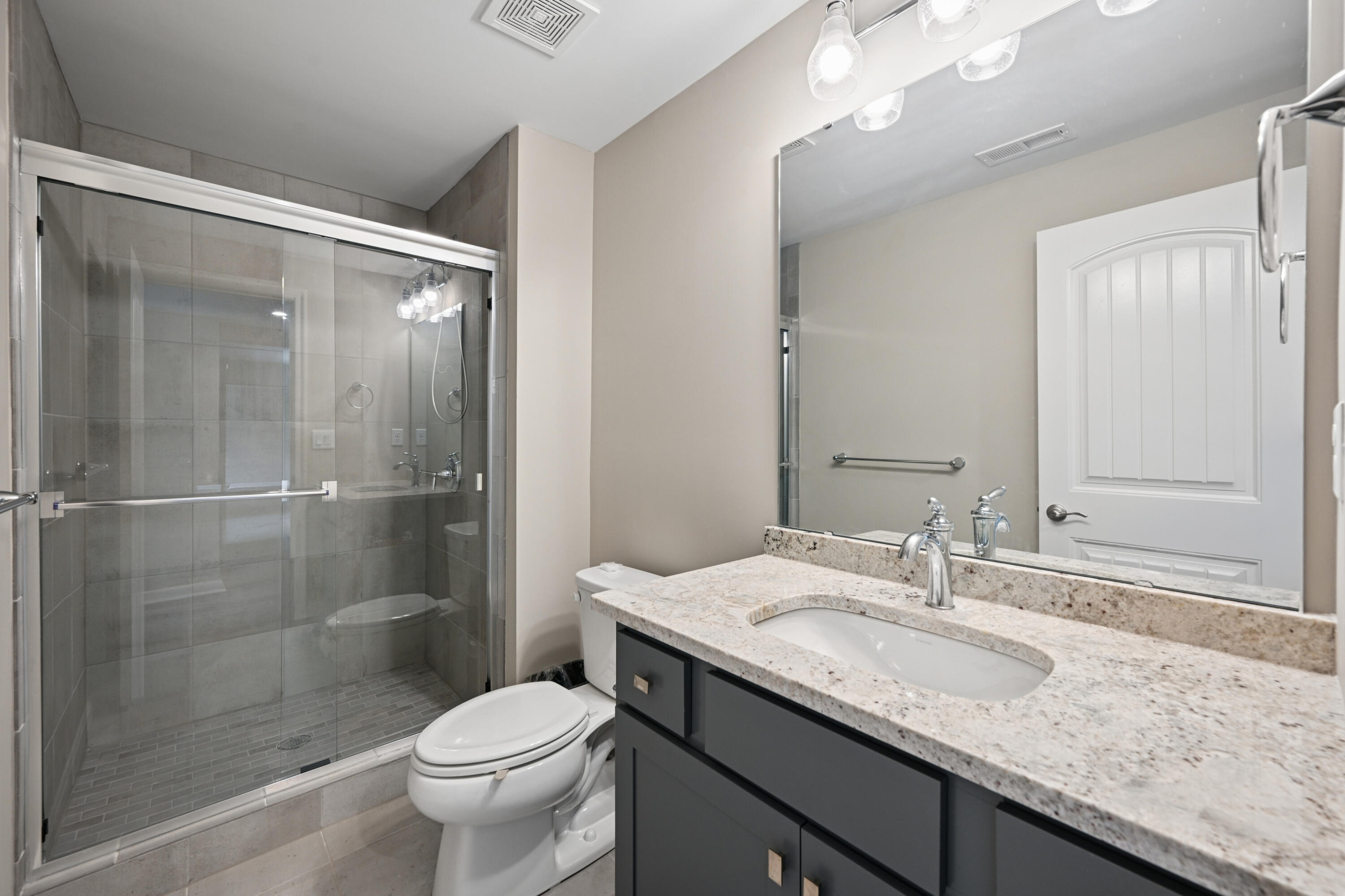 3852 Sherbourne Drive Property Photo 35