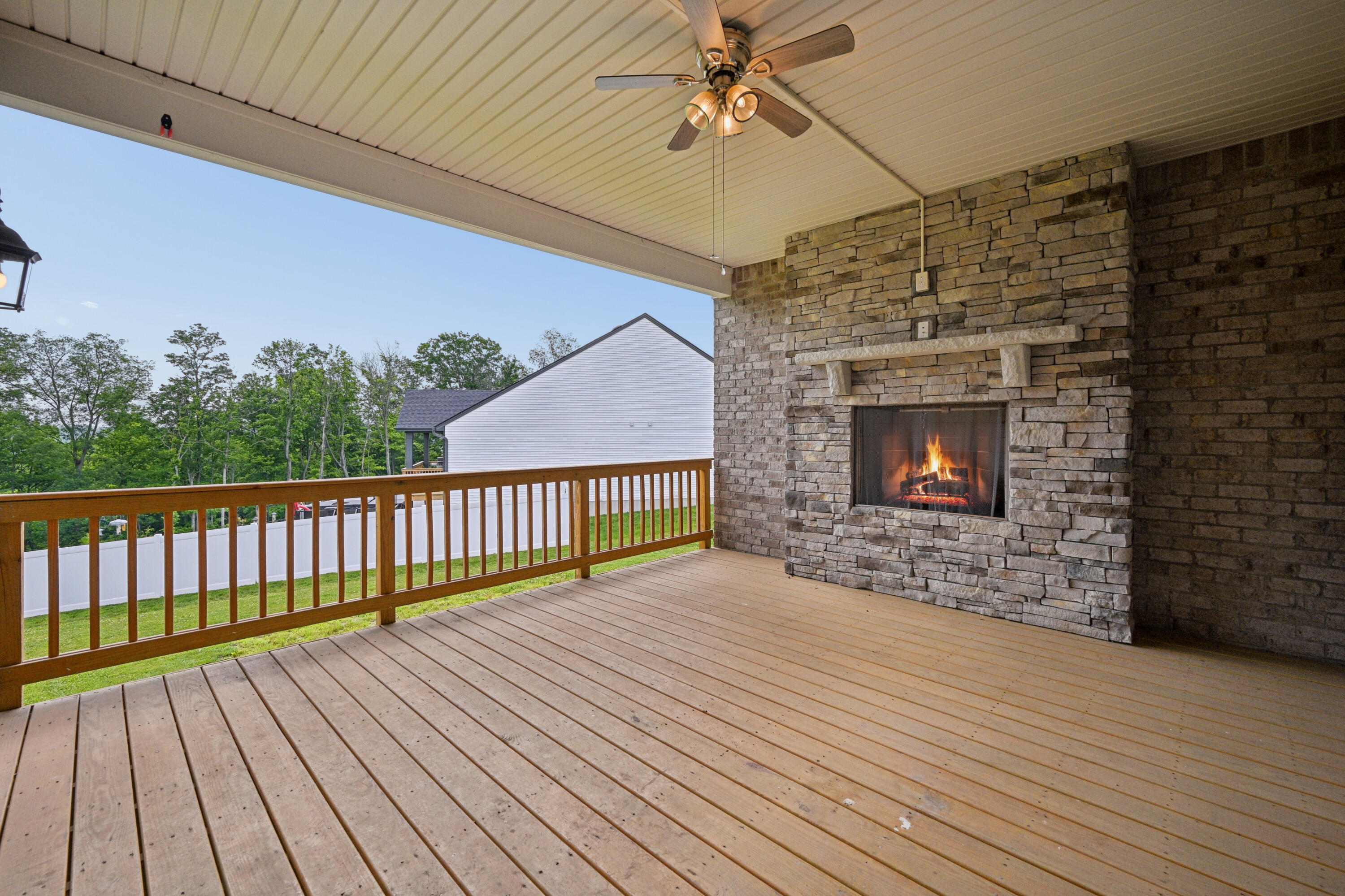 3852 Sherbourne Drive Property Photo 42