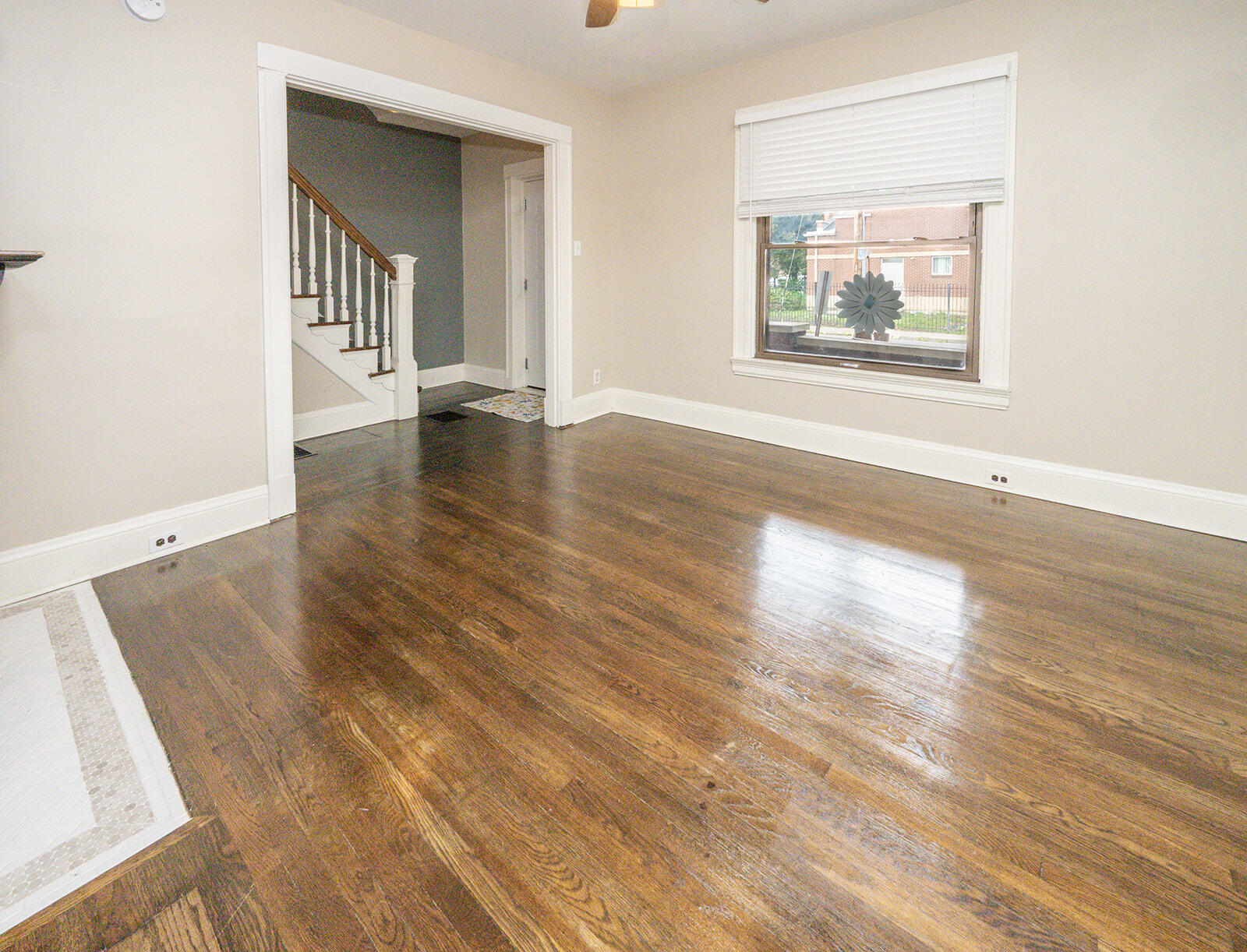 303 E 21st Street Property Photo 9