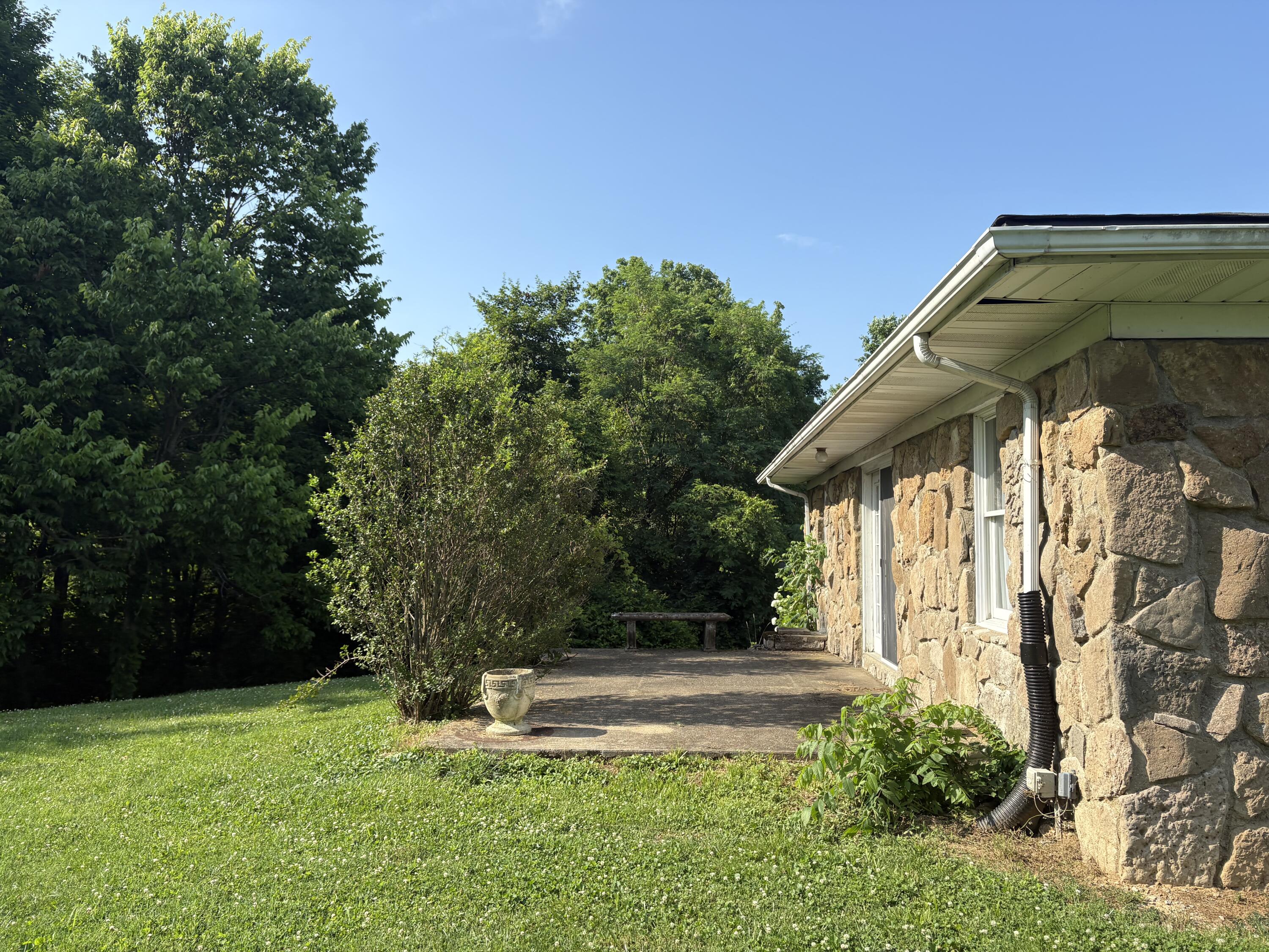 1814 Perry Lane Property Photo 19