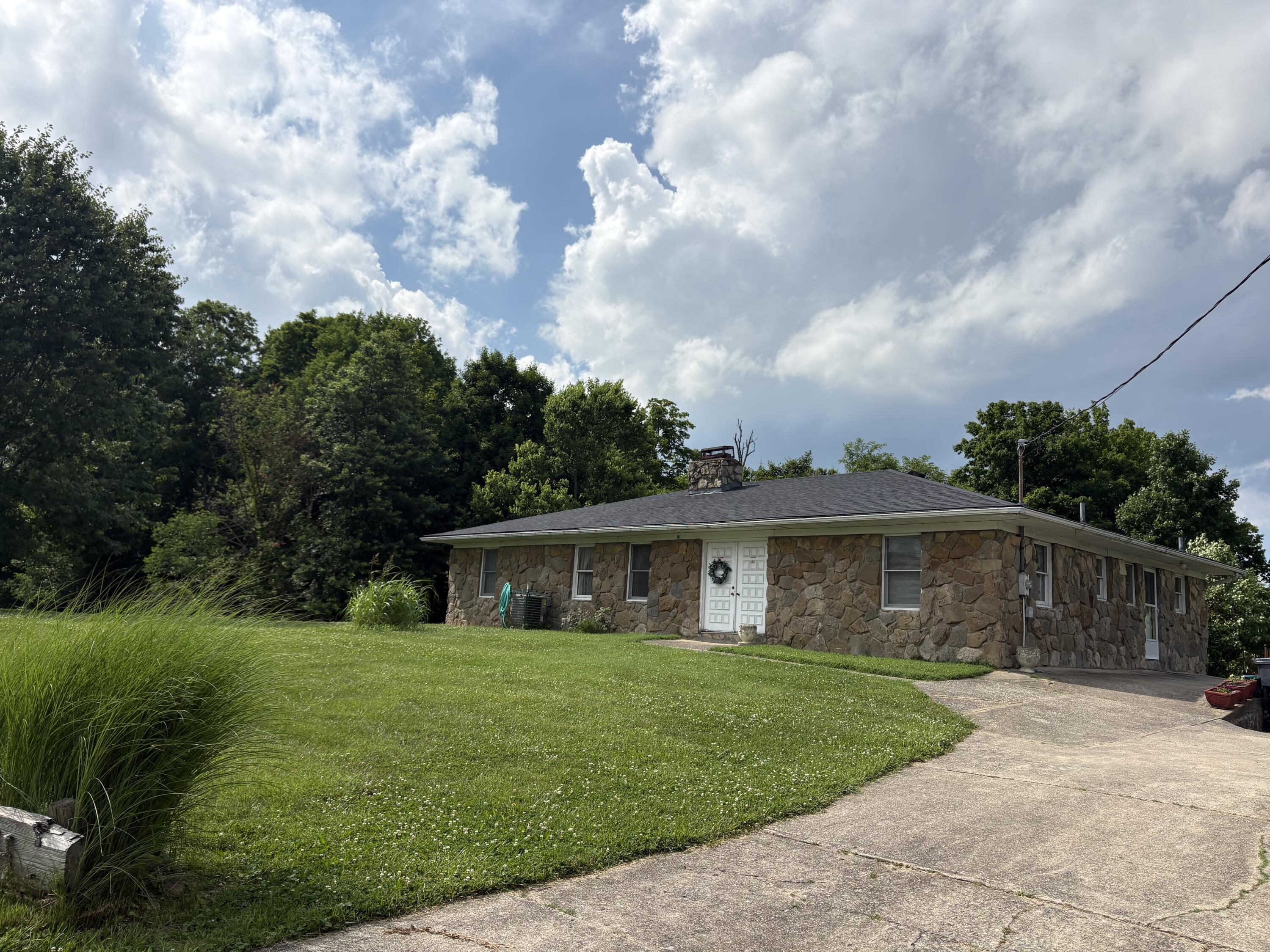 1814 Perry Lane Property Photo 39