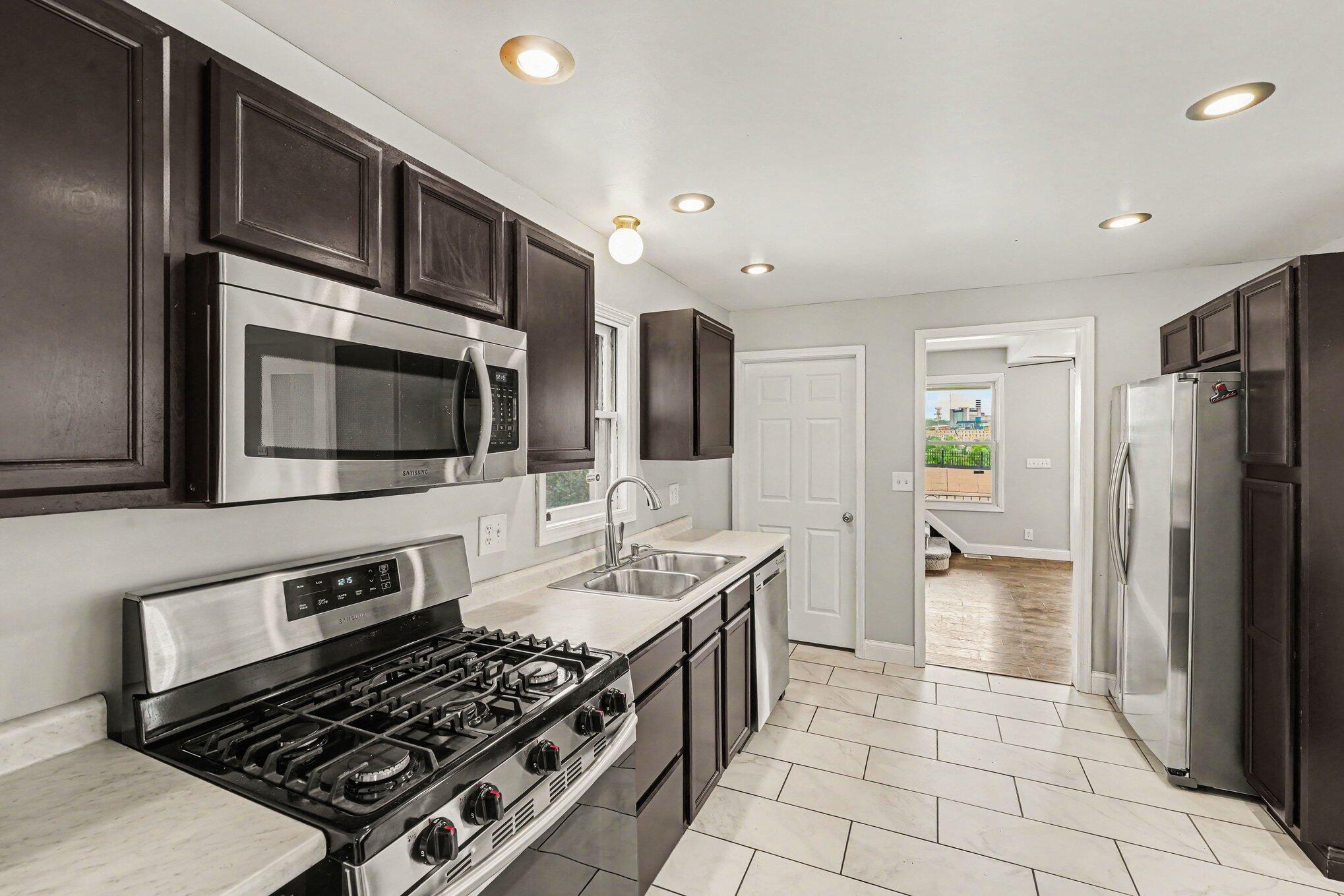 1005 Highway Avenue Property Photo 7