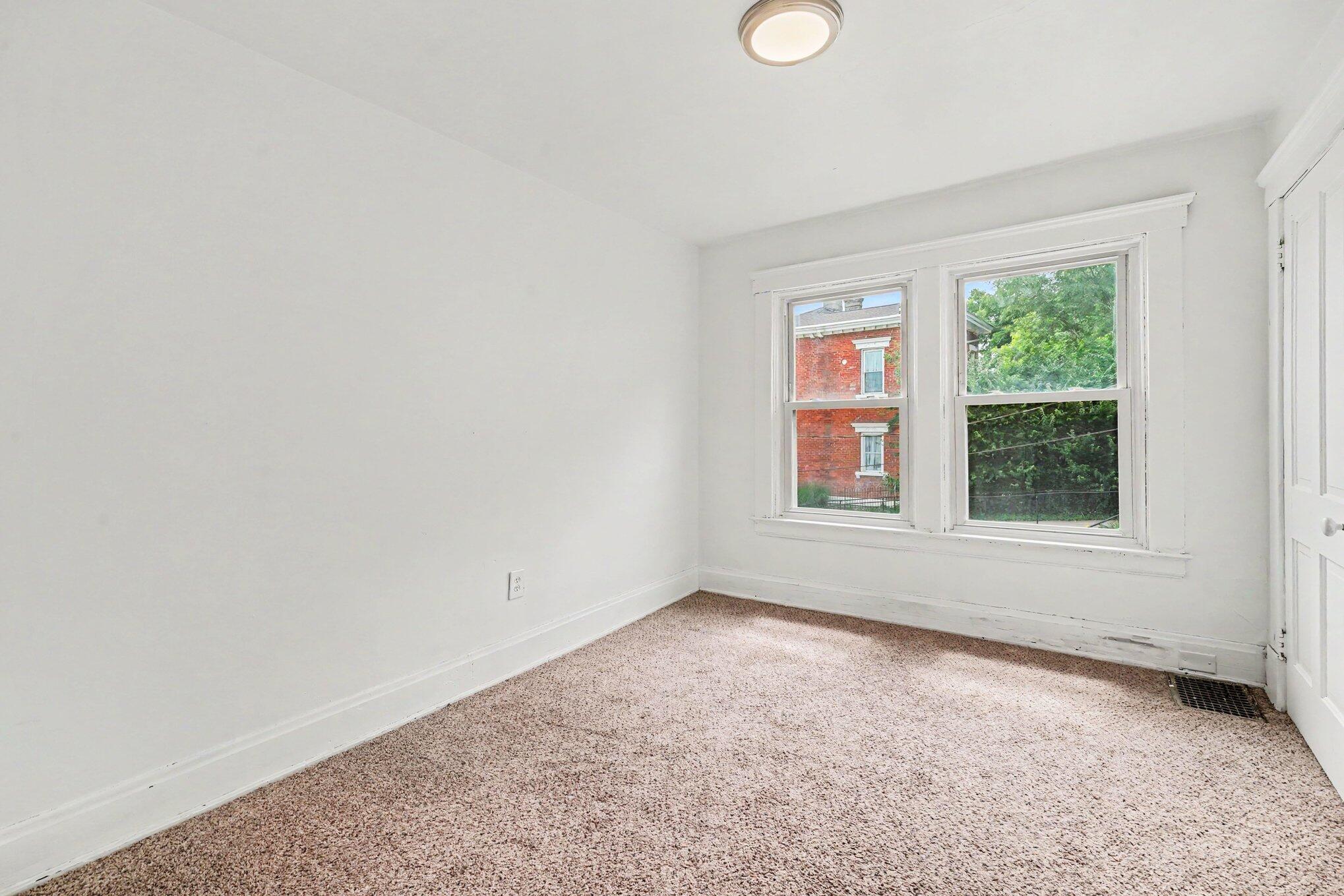 1005 Highway Avenue Property Photo 16