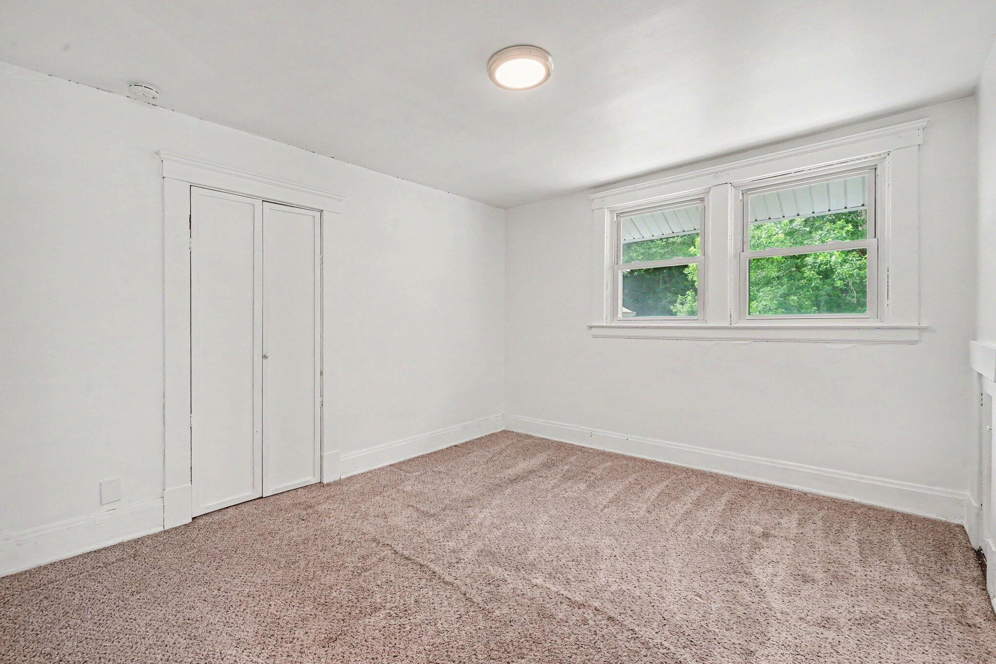 1005 Highway Avenue Property Photo 17