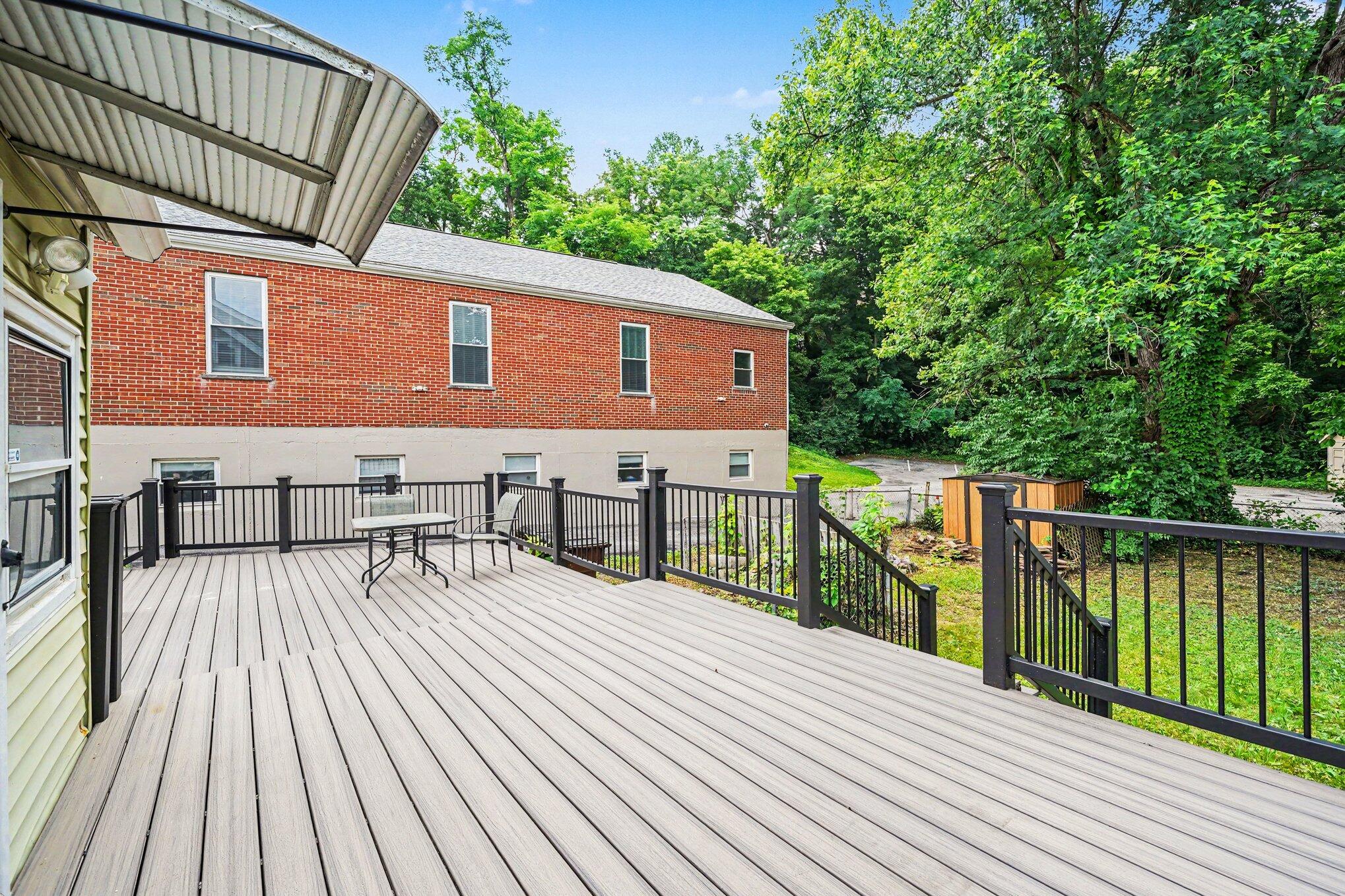 1005 Highway Avenue Property Photo 19