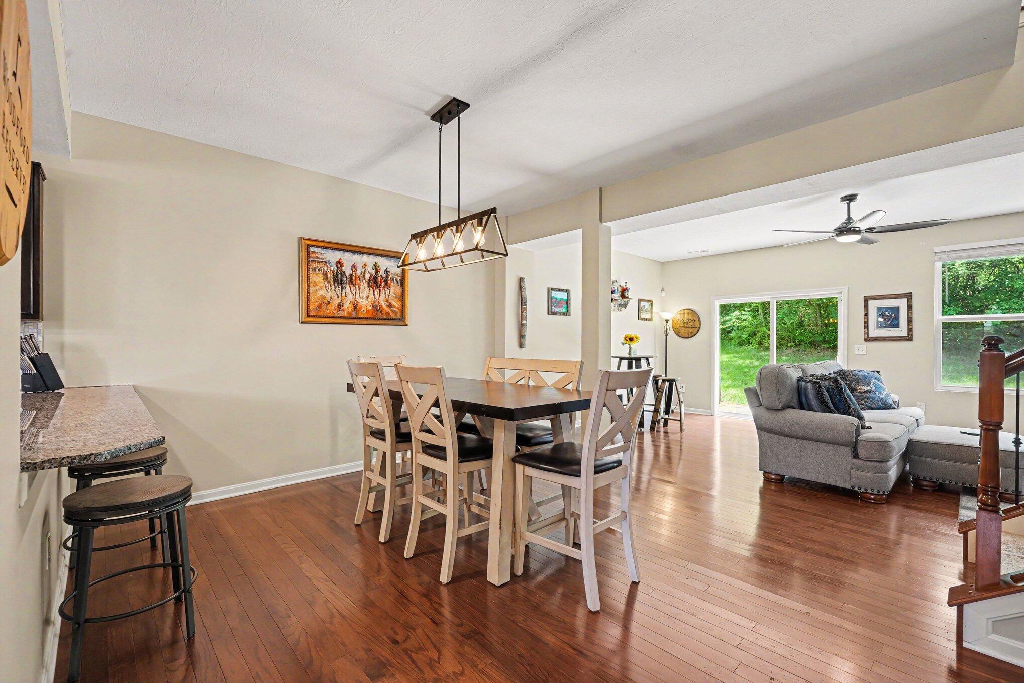 2034 Evening Star Property Photo 12