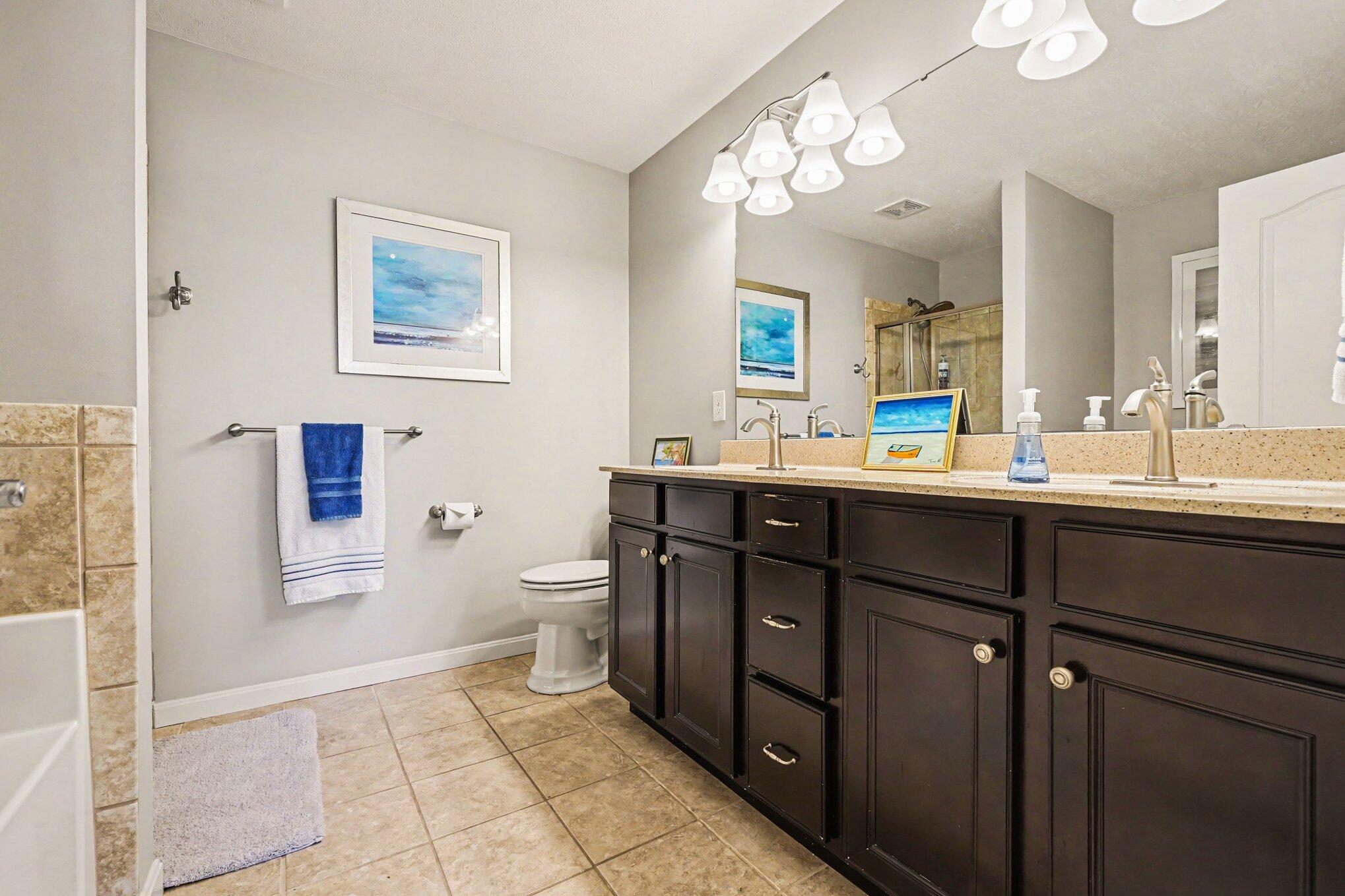 2034 Evening Star Property Photo 17