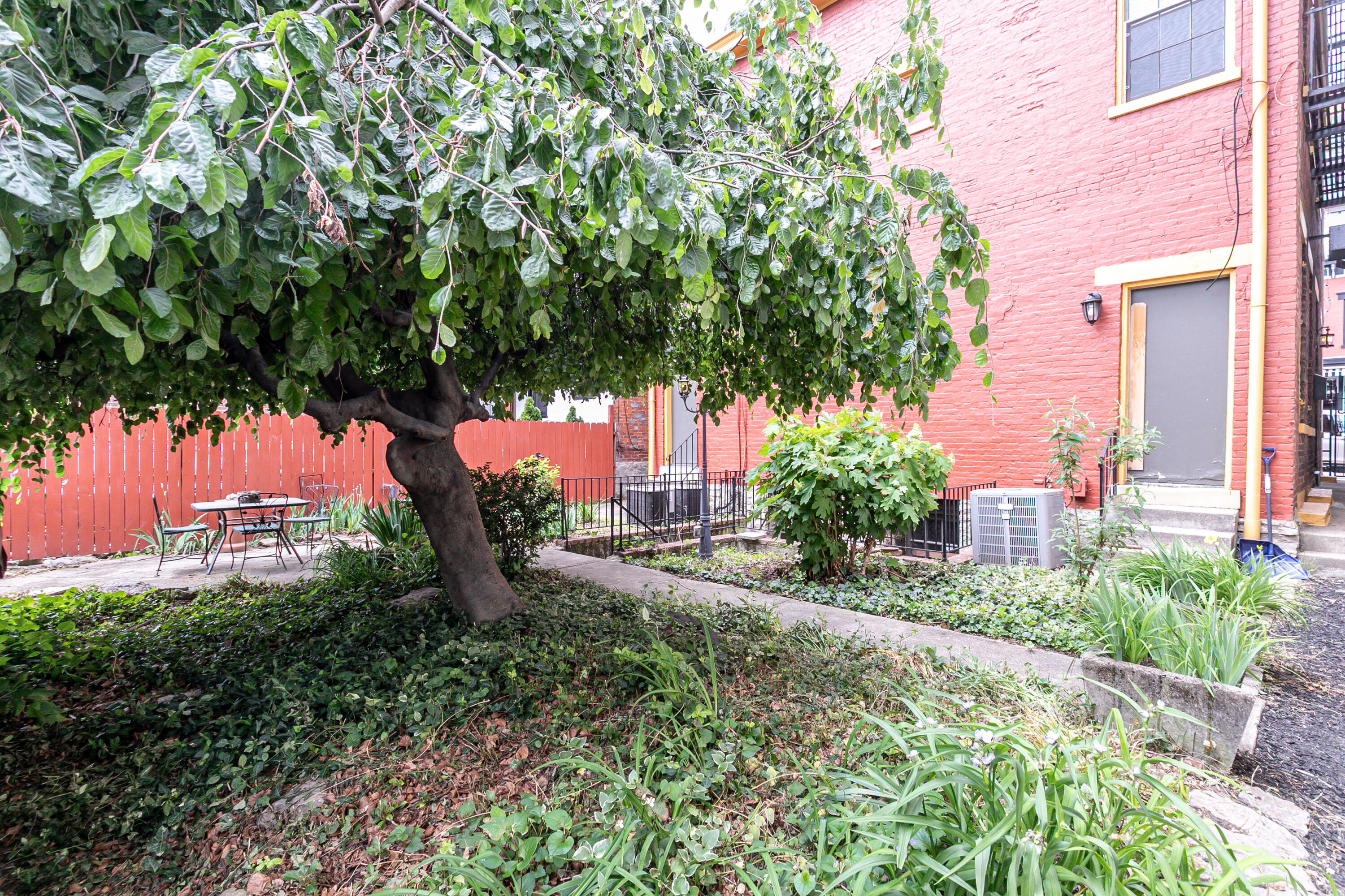 643631 Property Photo 9