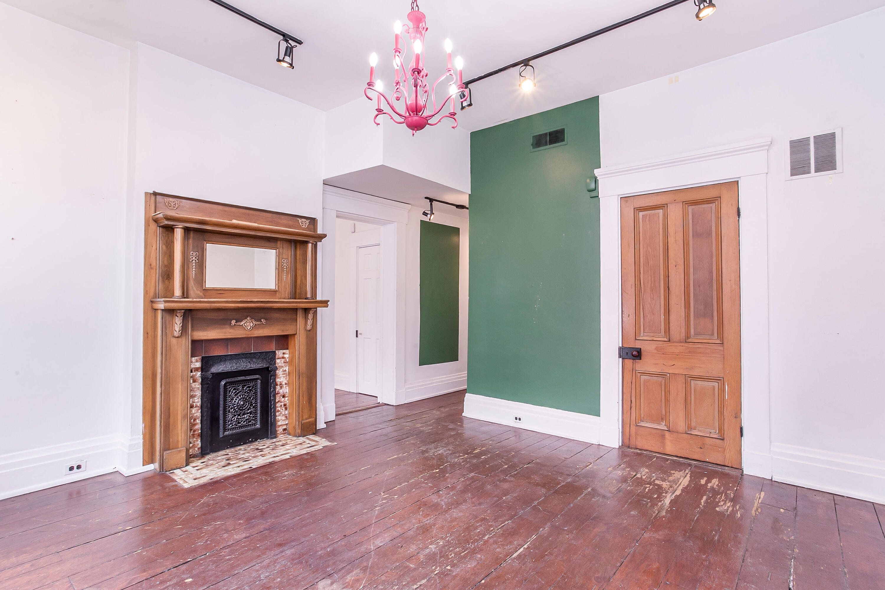643631 Property Photo 14