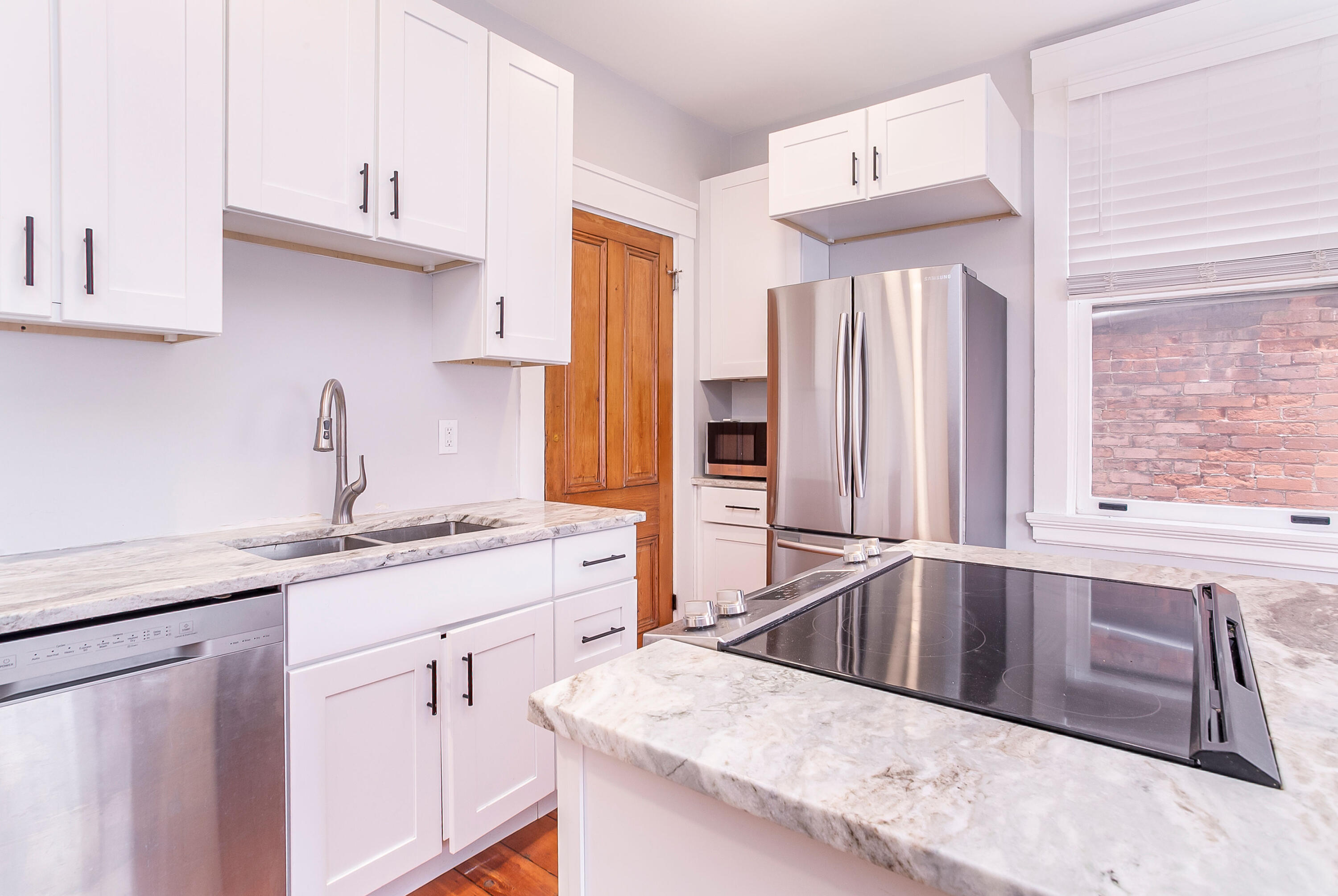 643631 Property Photo 37