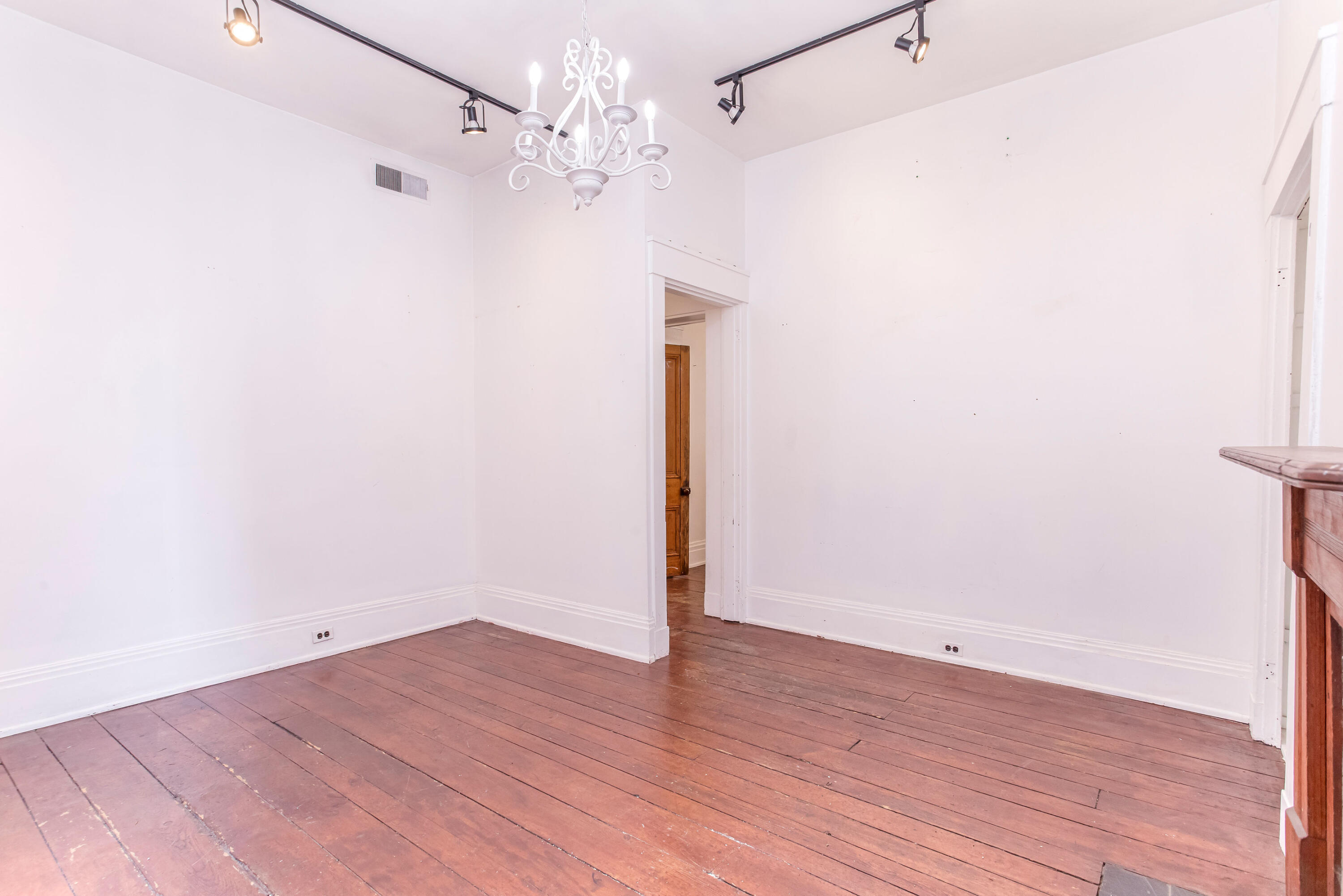 643634 Property Photo 21