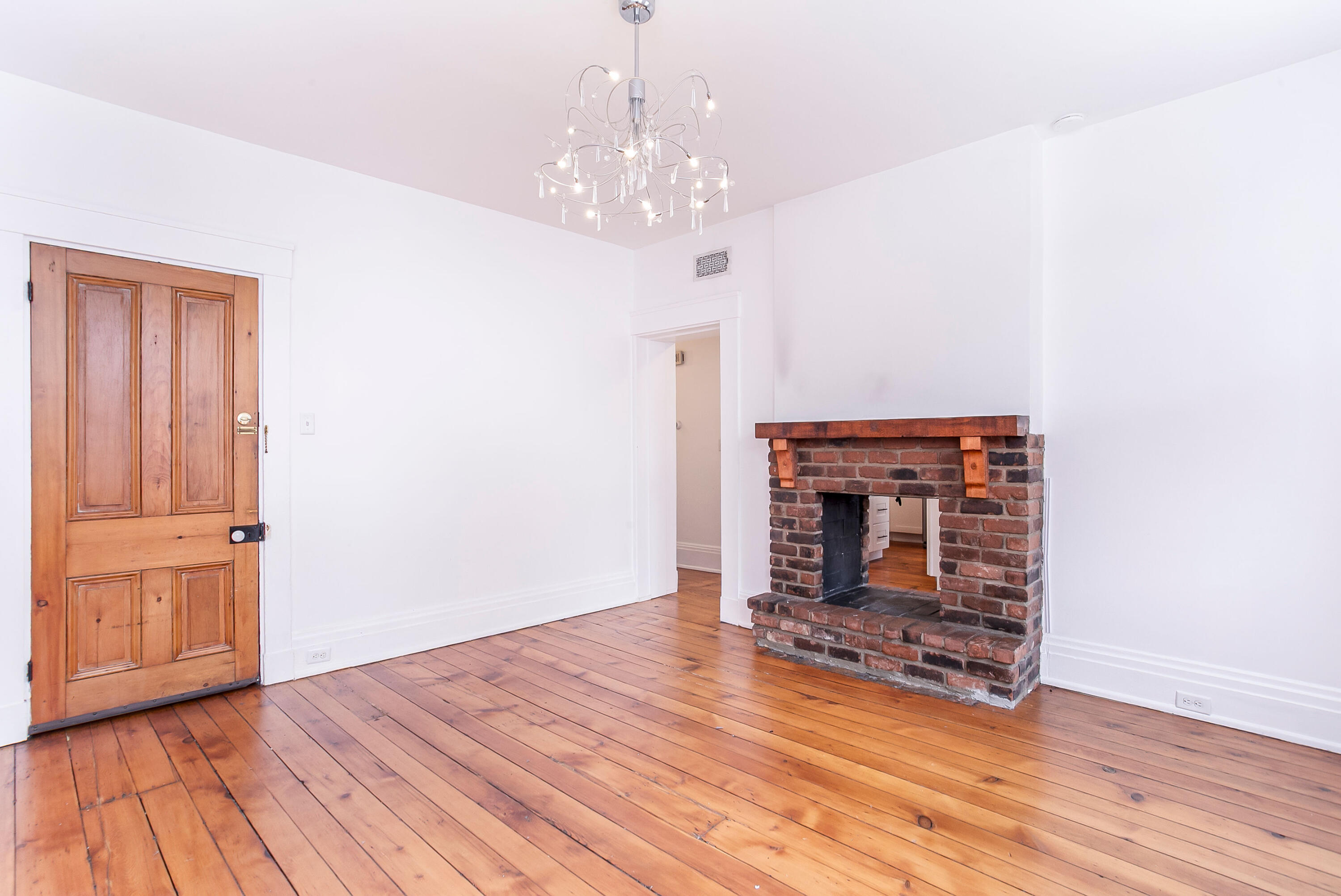 643634 Property Photo 33