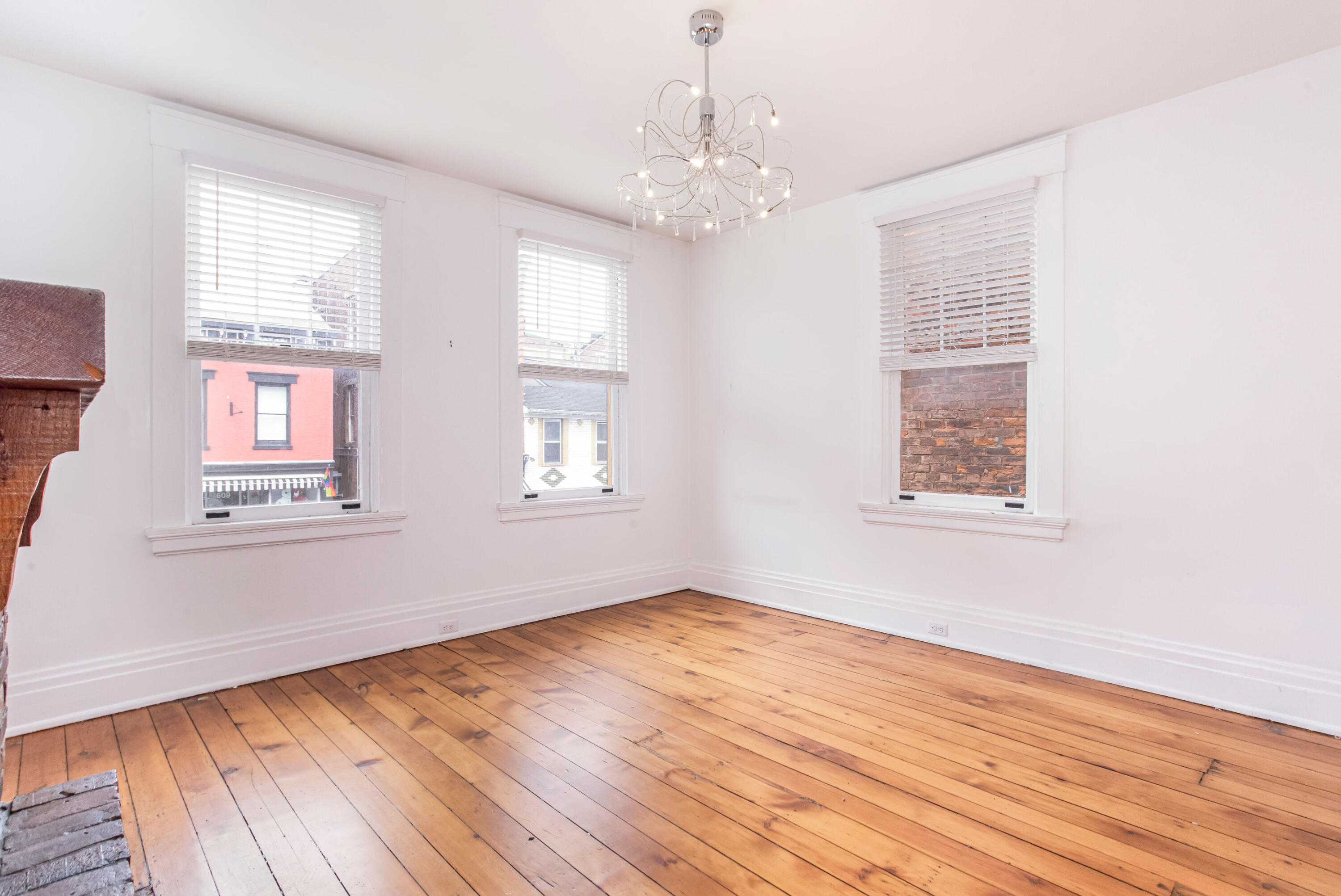 643634 Property Photo 34