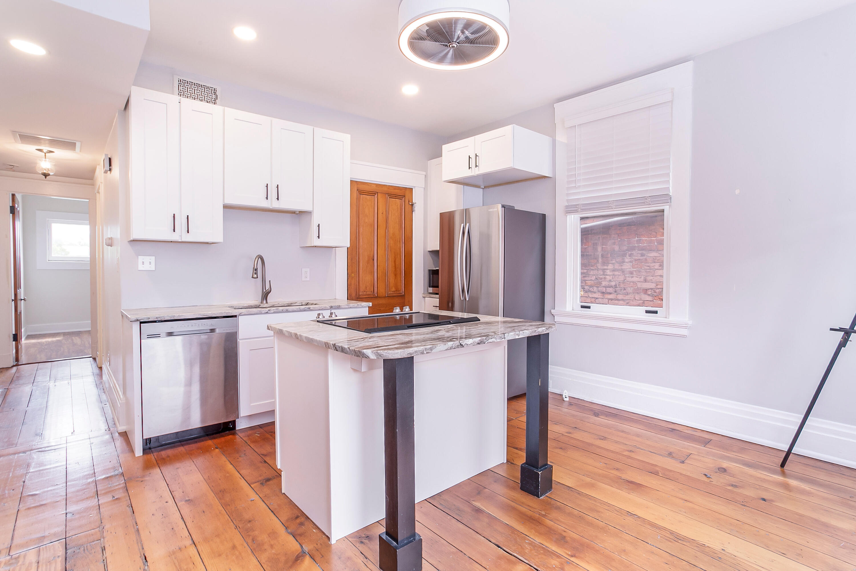 643634 Property Photo 38