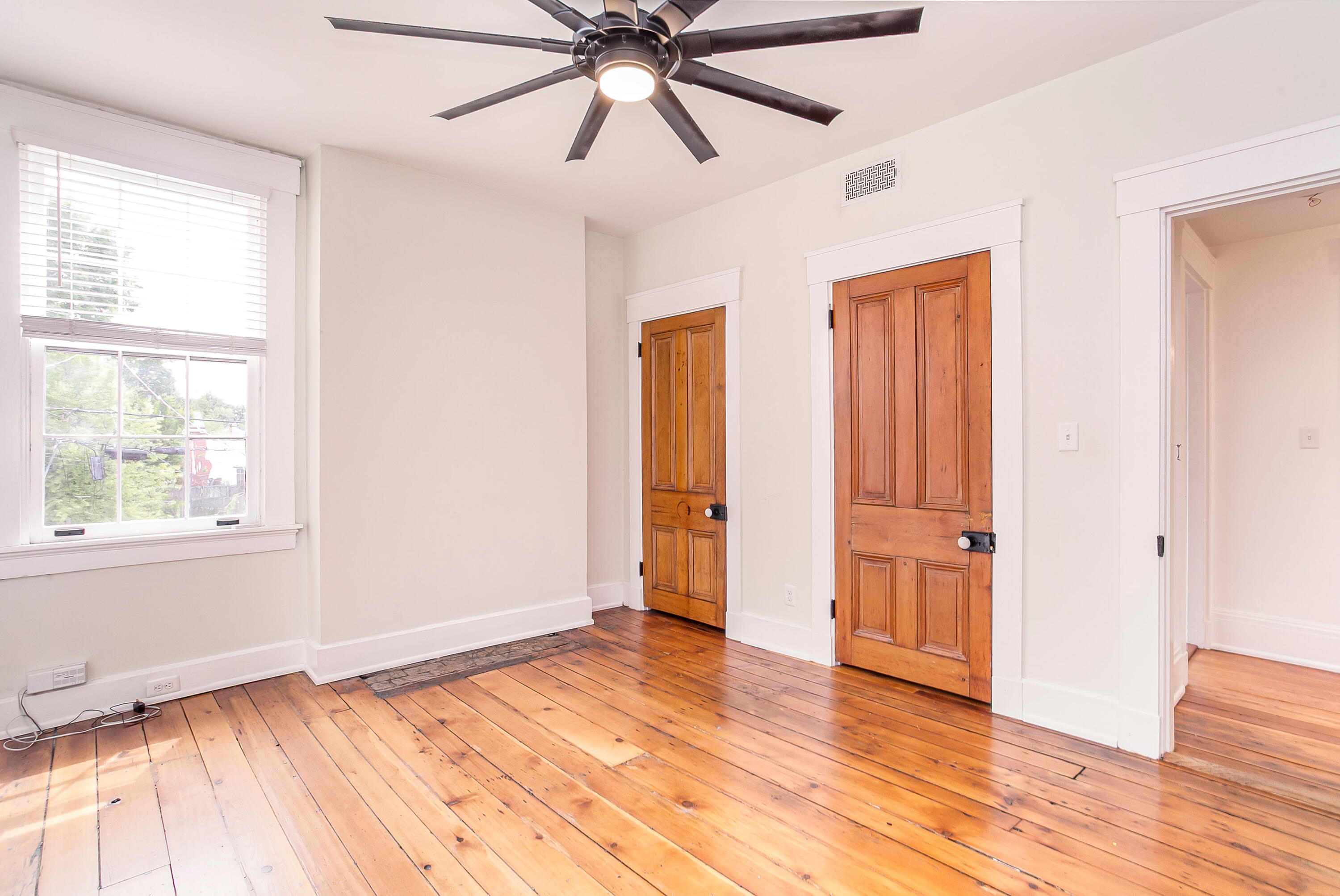 643634 Property Photo 41