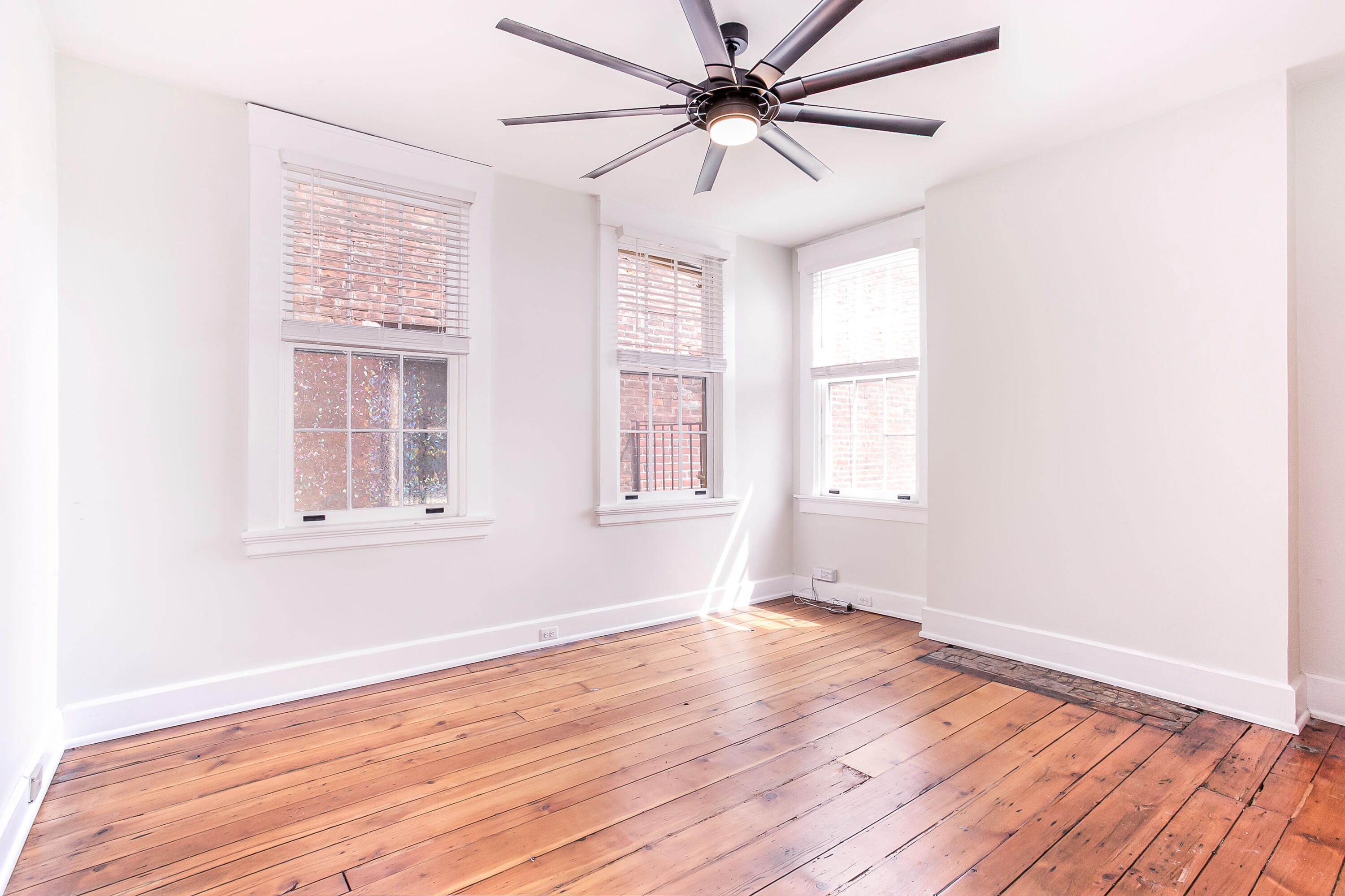 643634 Property Photo 42