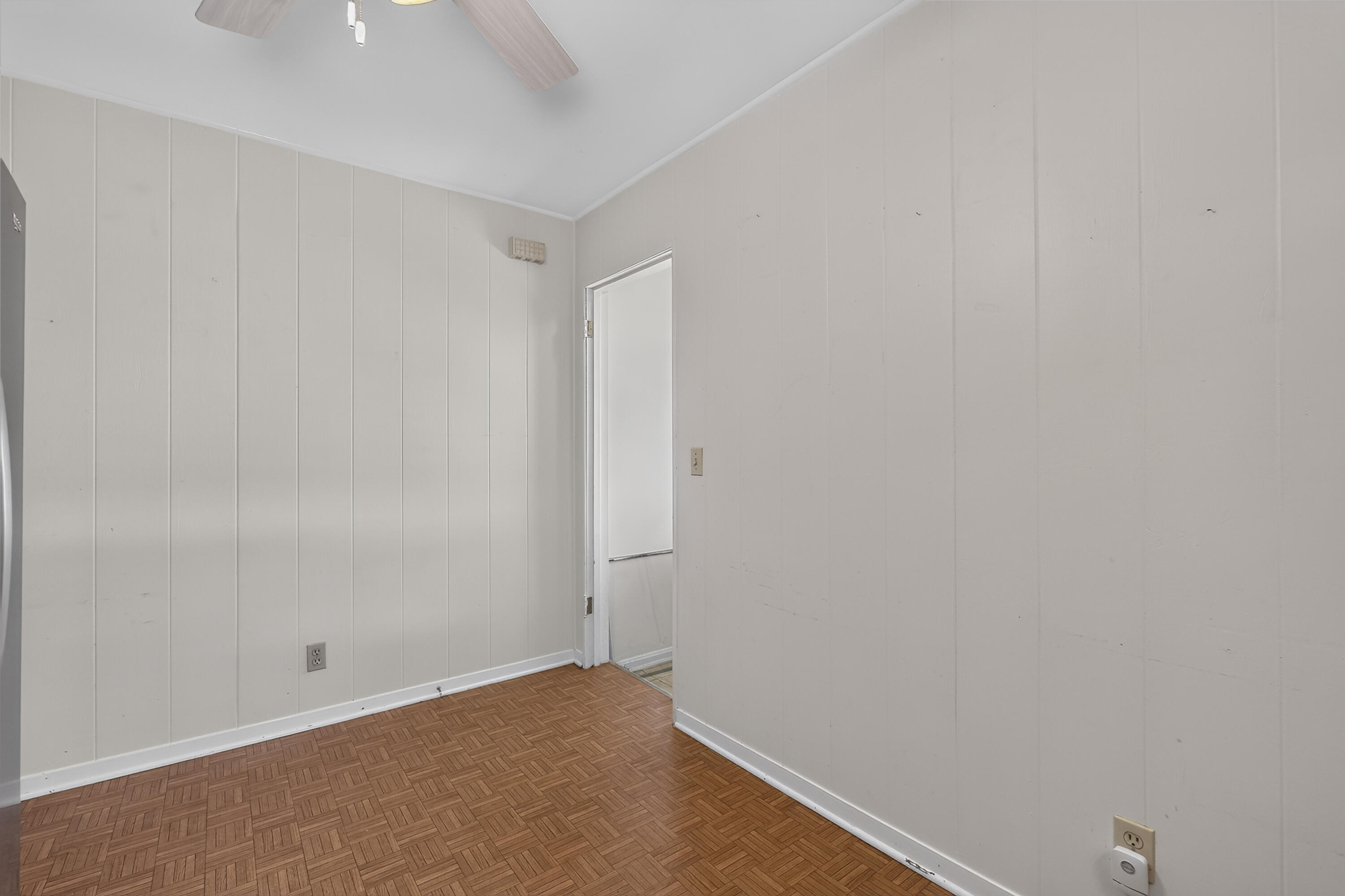 533 Laurel Street Property Photo 4
