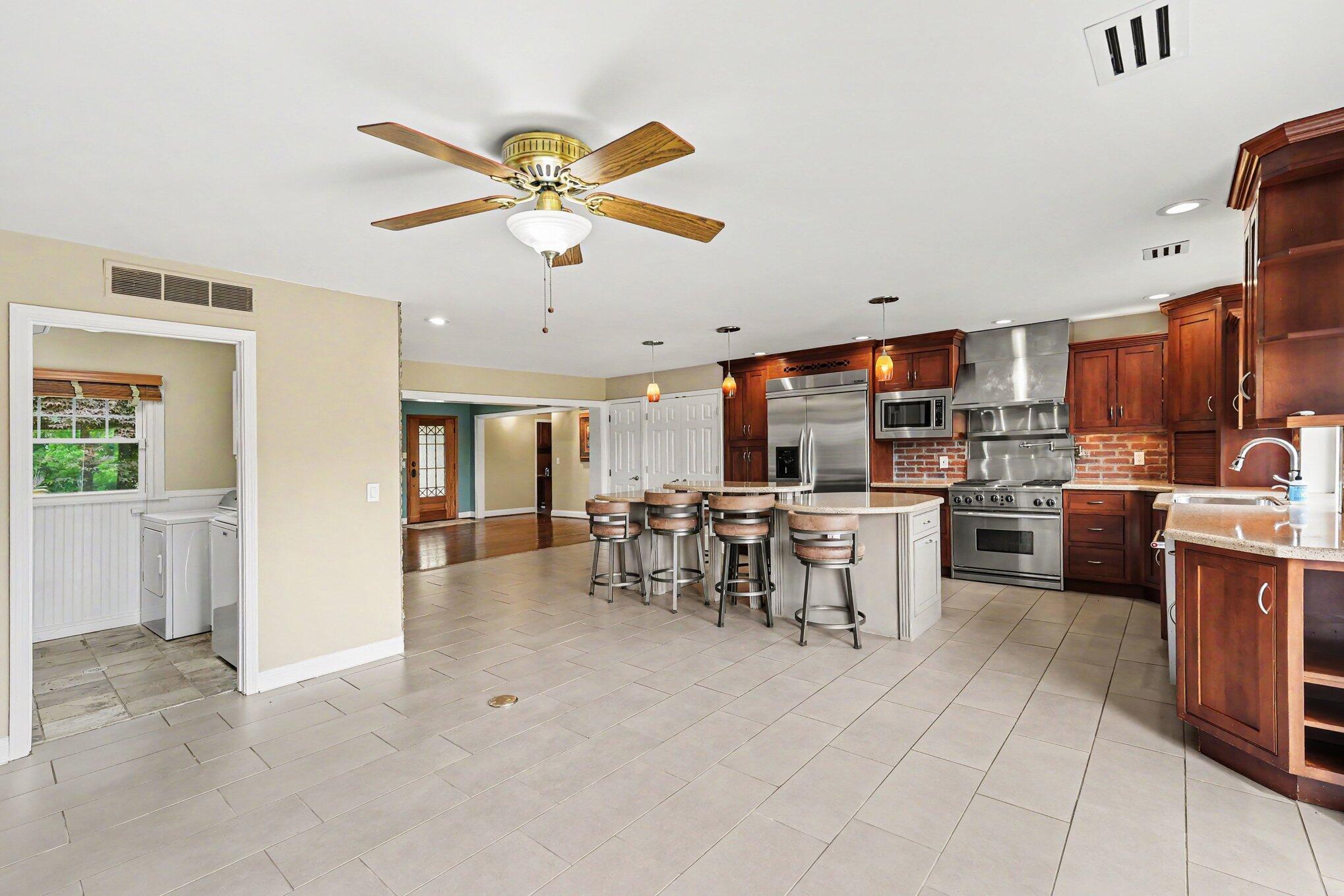 16120 N Highway 10 N Property Photo 9