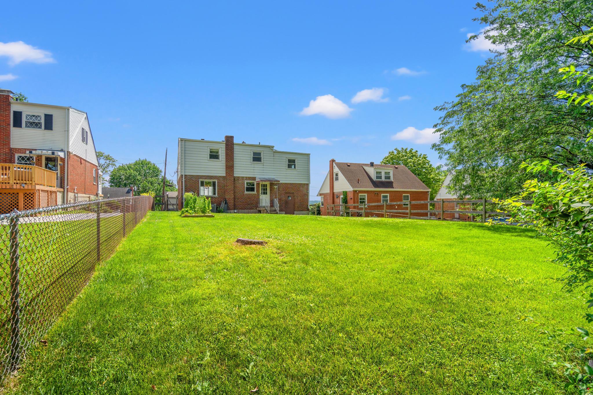 3 S Sherry Lane Property Photo 25