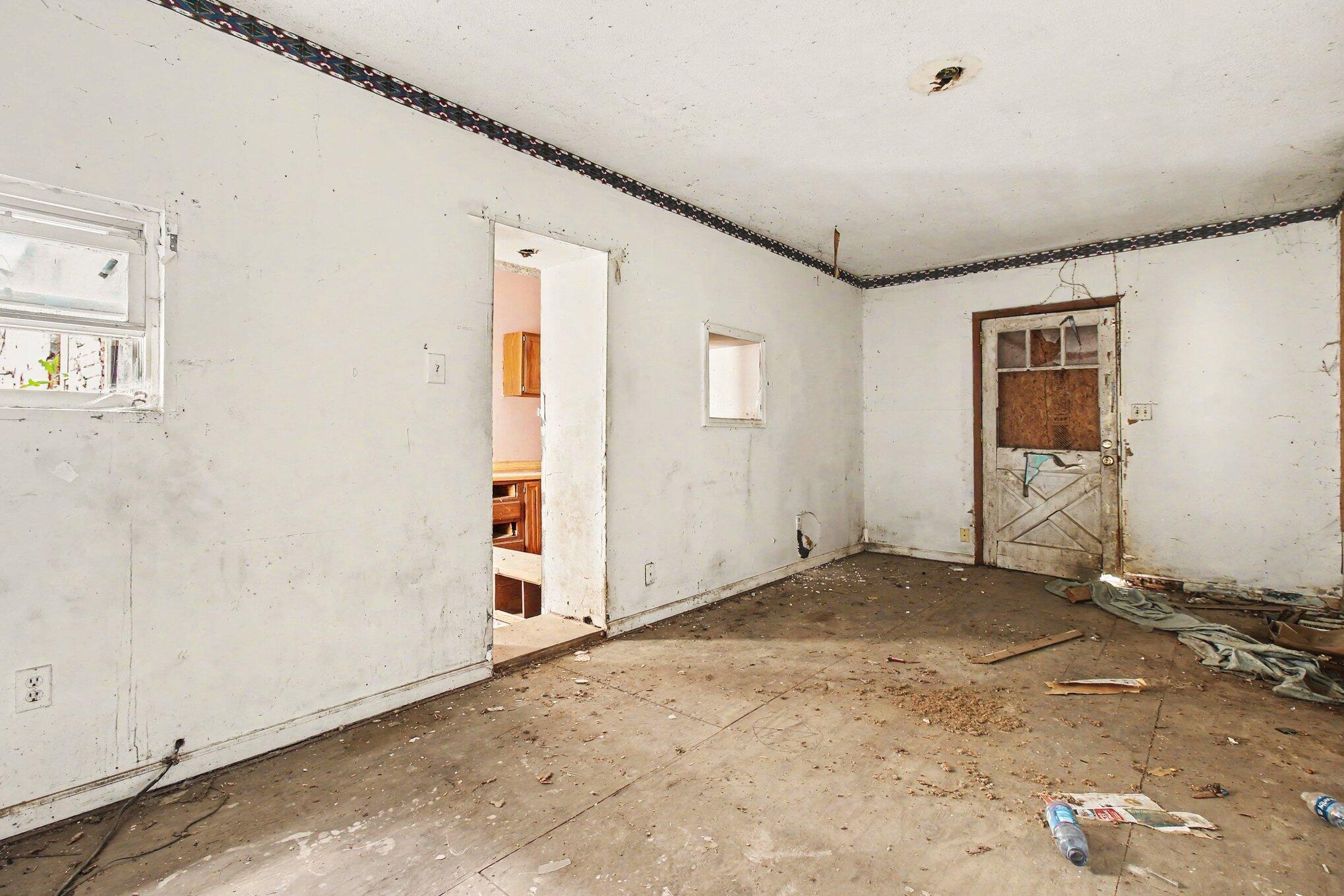 1223 Hermes Avenue Property Photo 10