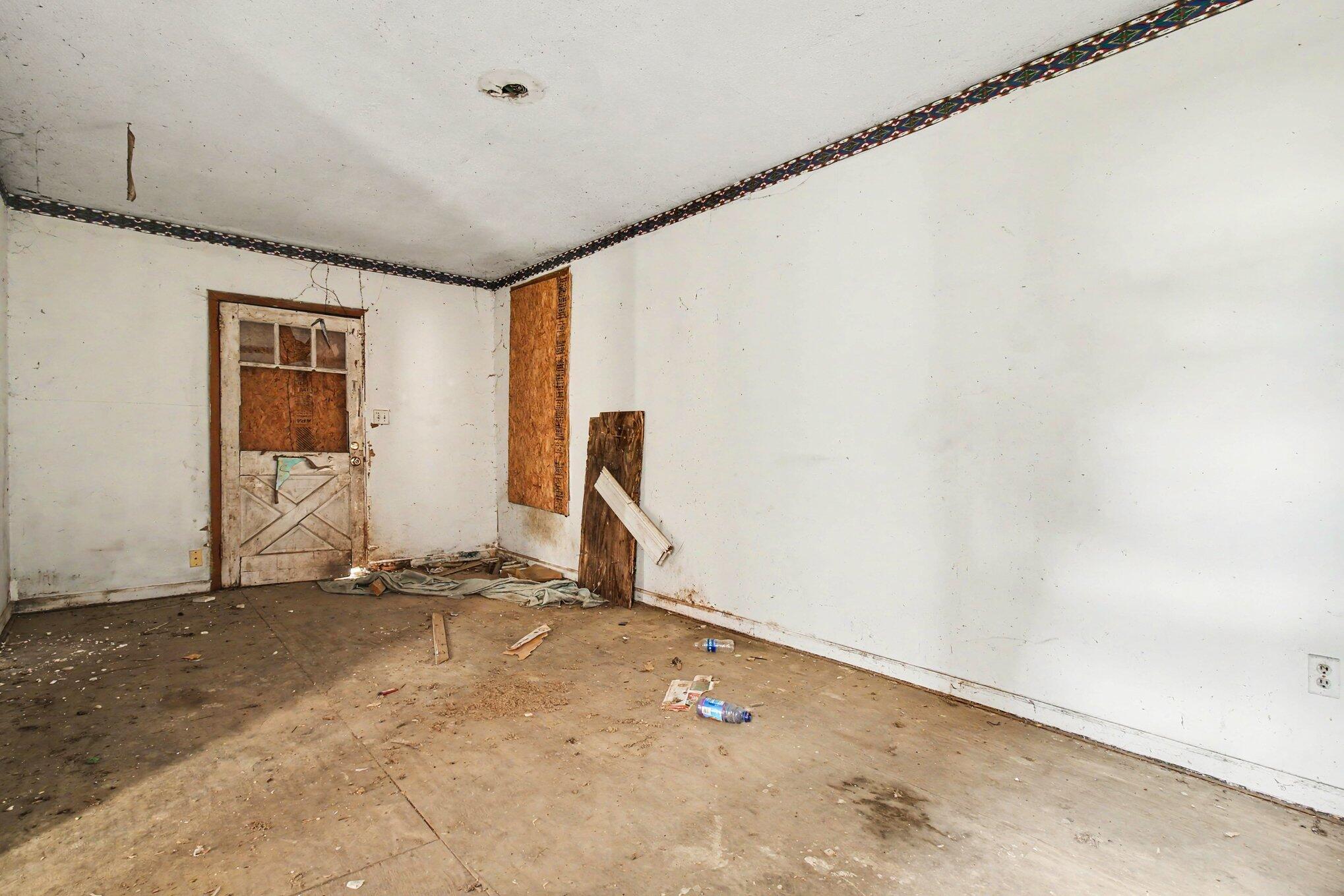 1223 Hermes Avenue Property Photo 11