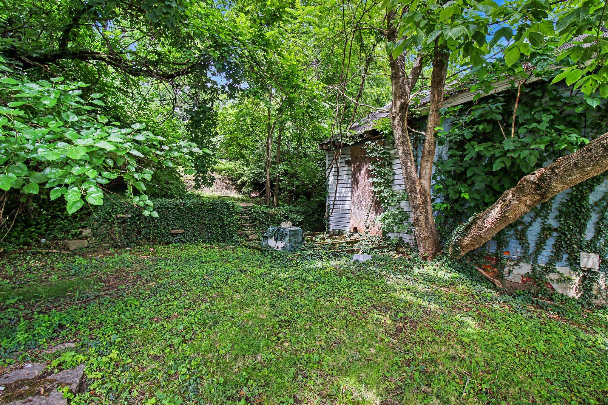 1223 Hermes Avenue Property Photo 15