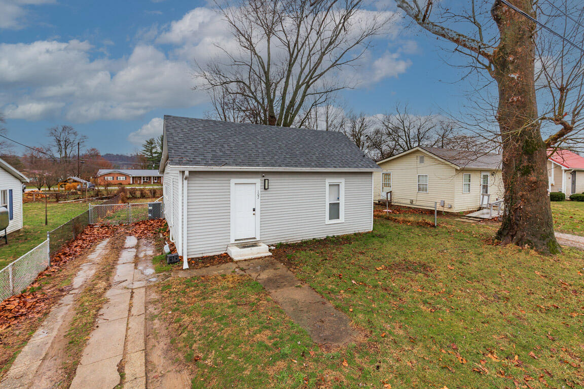 107 Red Cross Avenue Property Photo 1