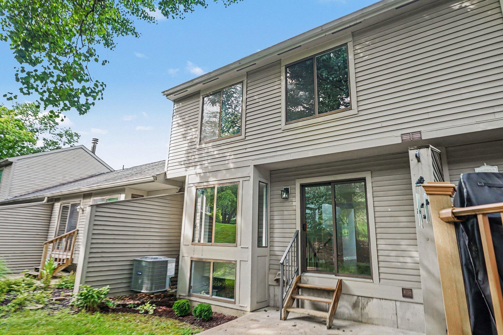 51 Springhouse Drive Property Photo 3