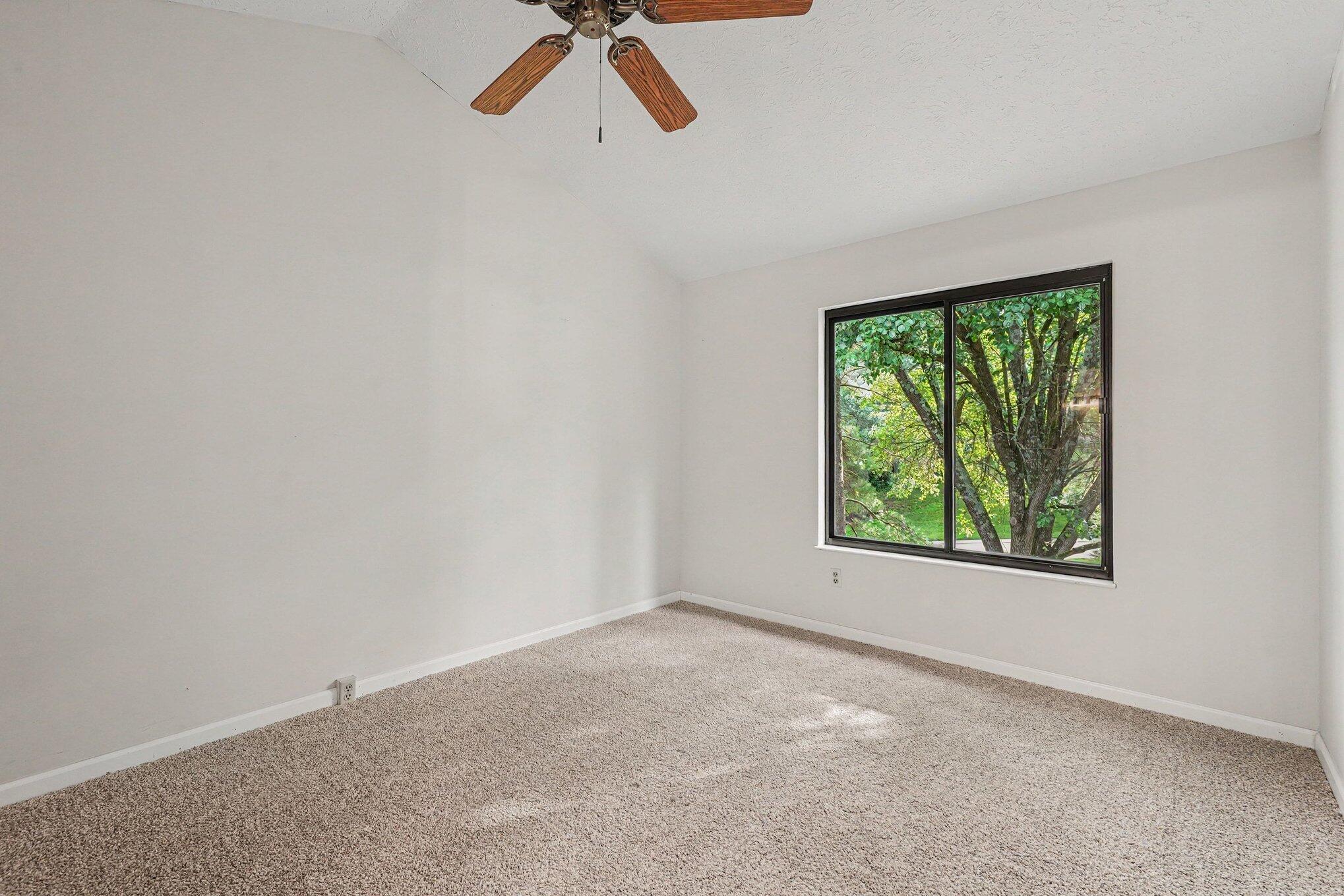 51 Springhouse Drive Property Photo 13