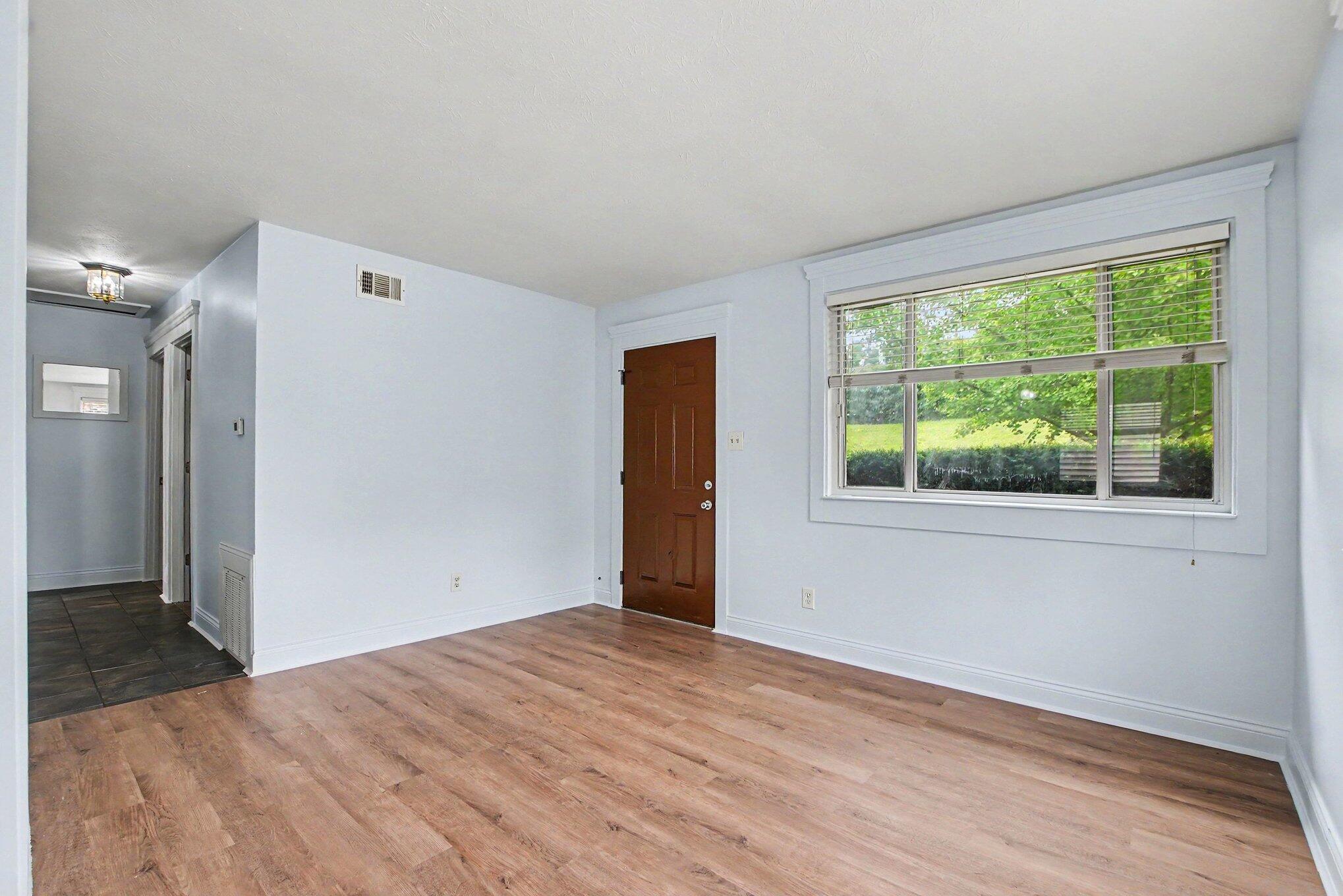 113 4th Avenue, 9-111 Property Photo 11