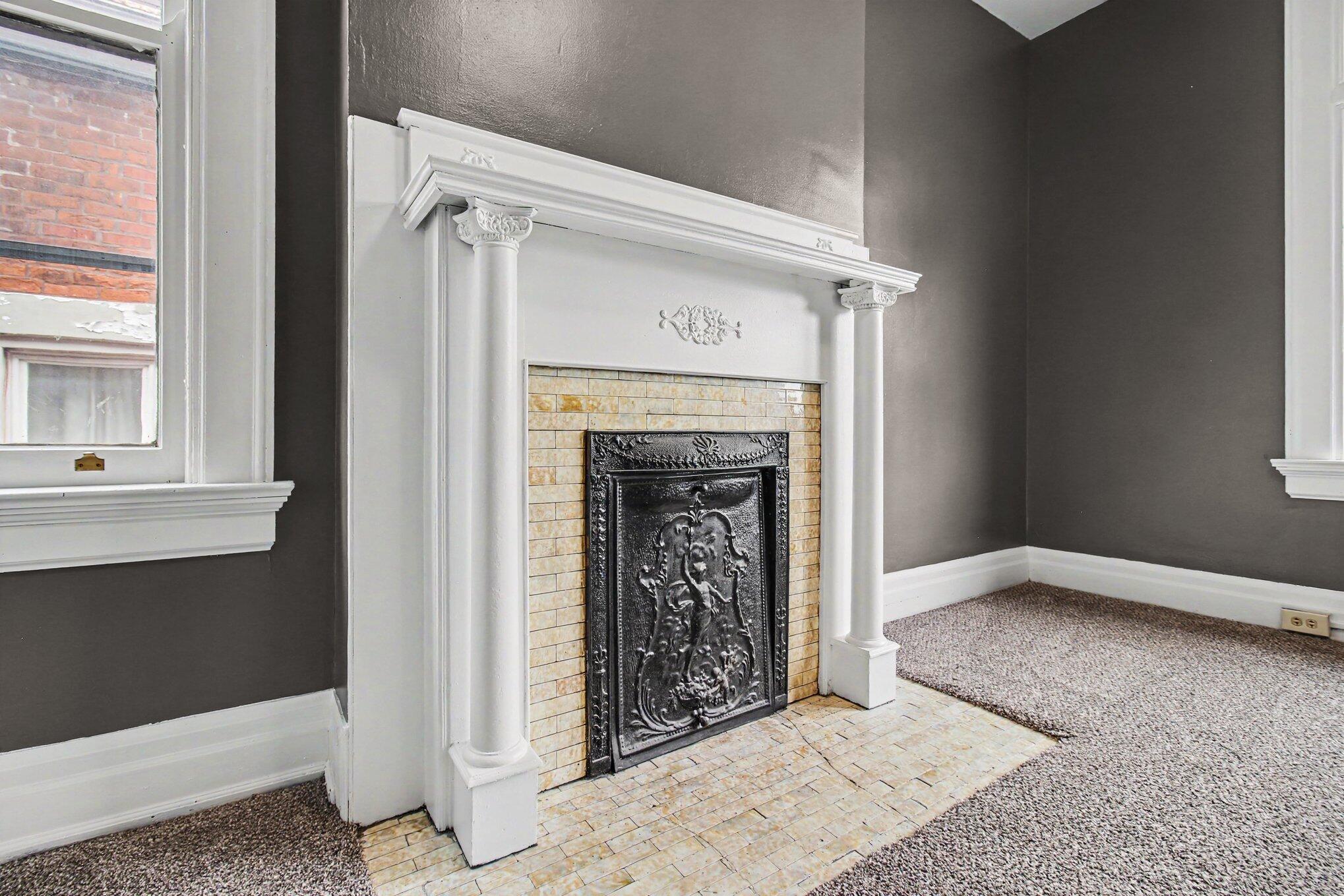 122 W 34th Street Property Photo 20