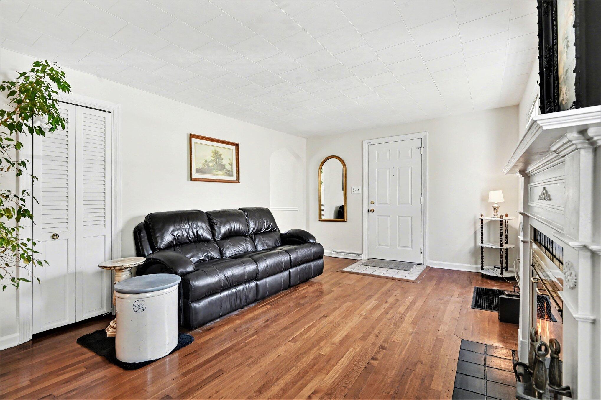 1122 Mount Allen Road Property Photo 6