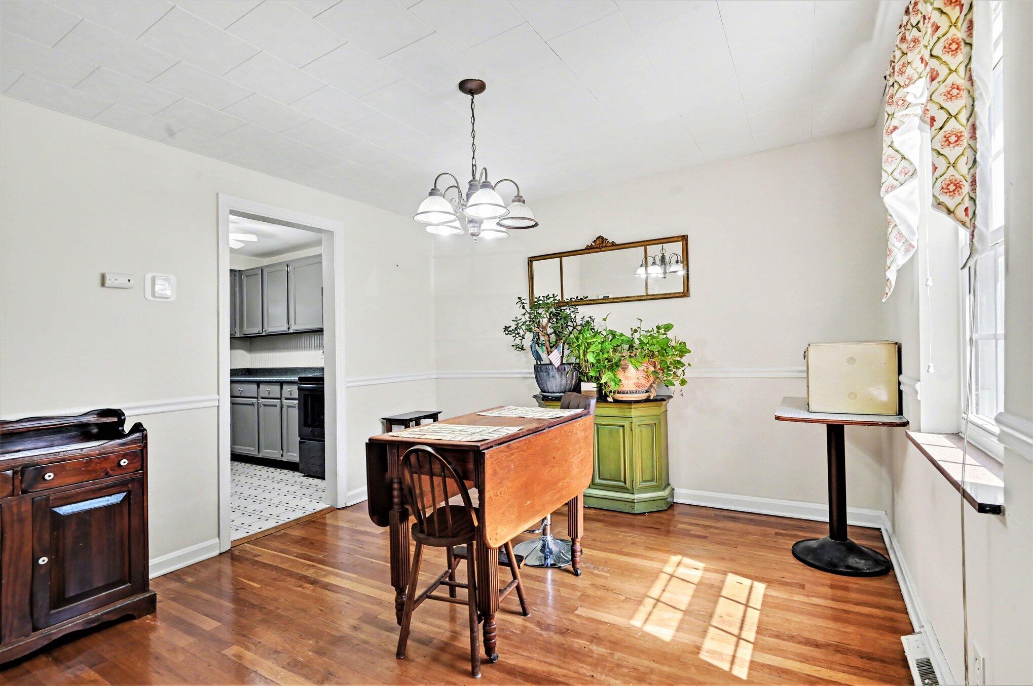 1122 Mount Allen Road Property Photo 10