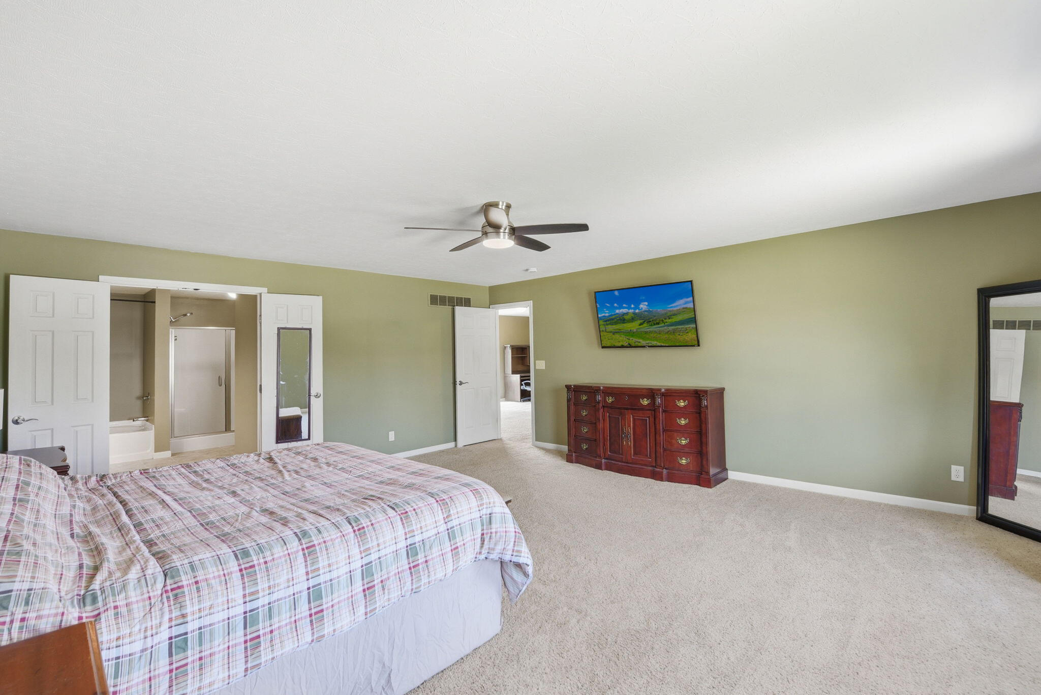 1233 Summerlake Drive Property Photo 27