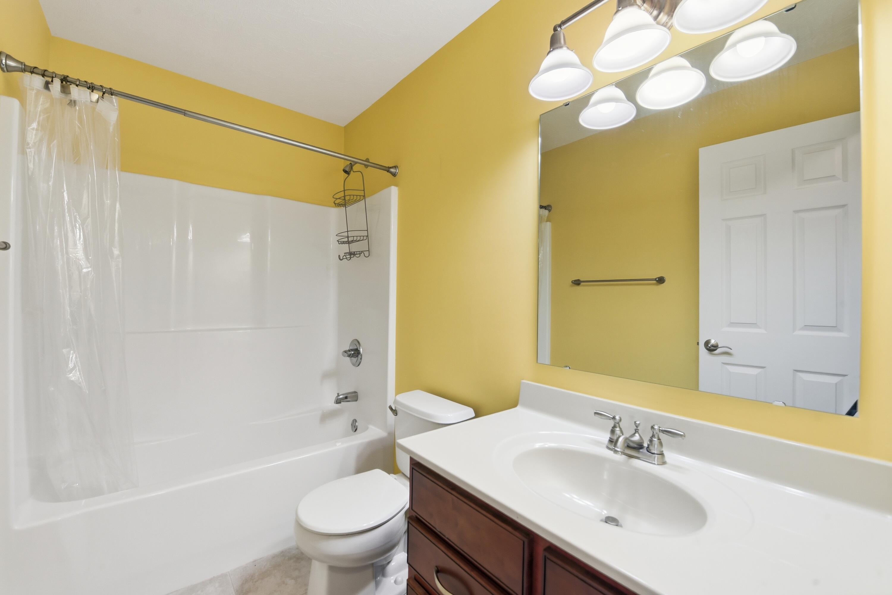 1233 Summerlake Drive Property Photo 34