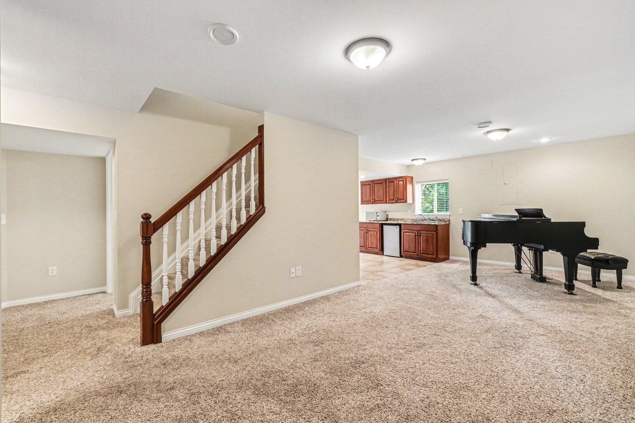 3829 Gregory Lane Property Photo 15