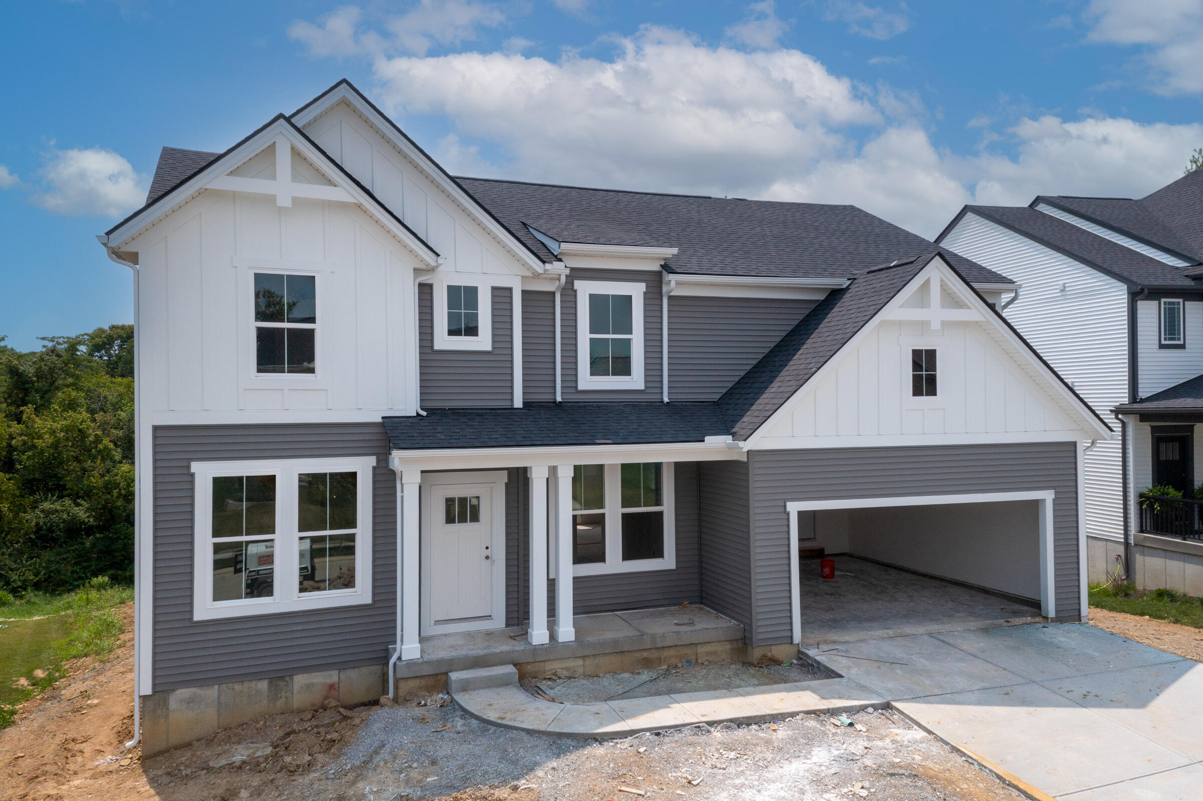 11022 Pinebrook Place Property Photo 4