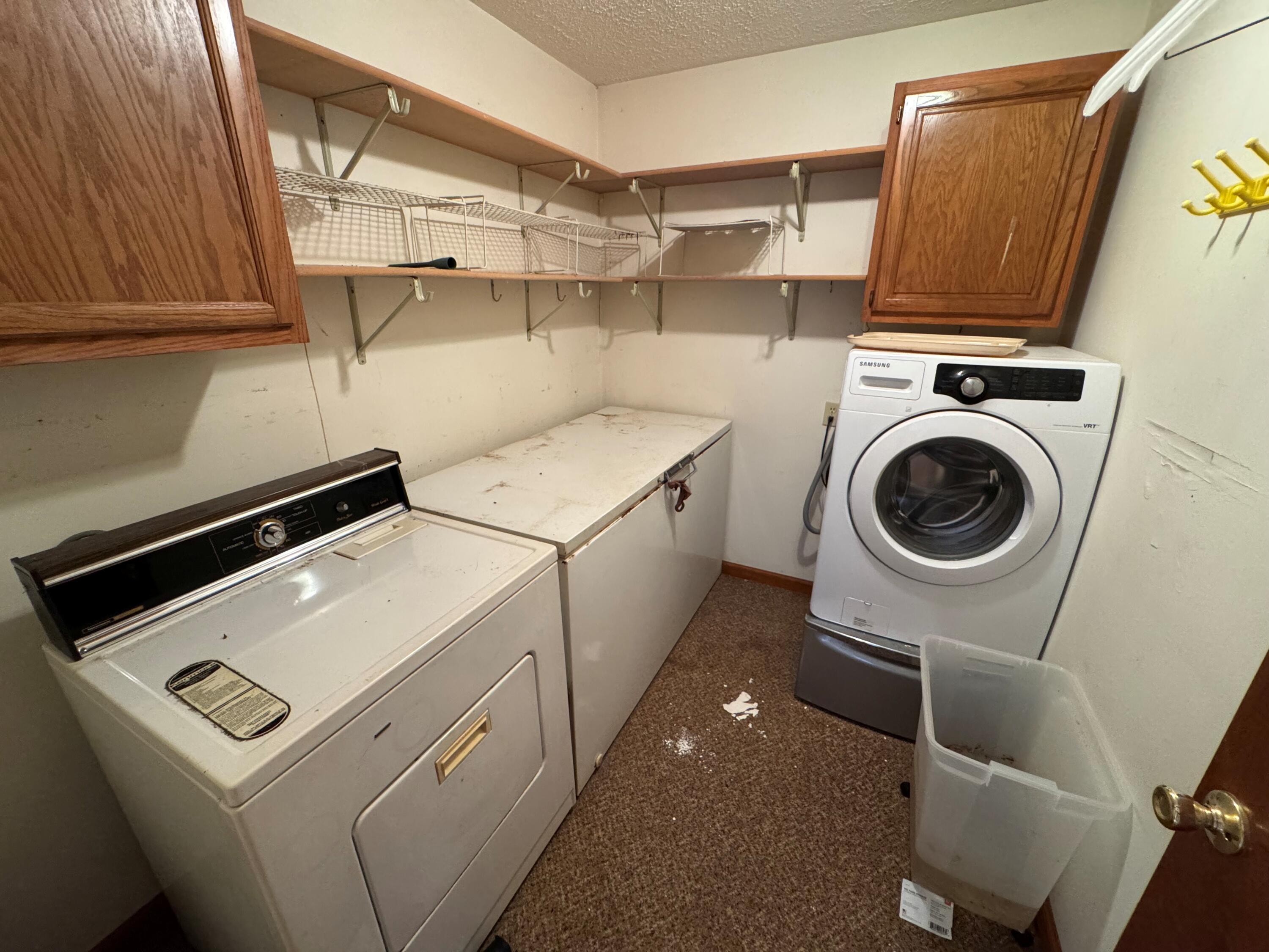 6490 Gratz Road Property Photo 15