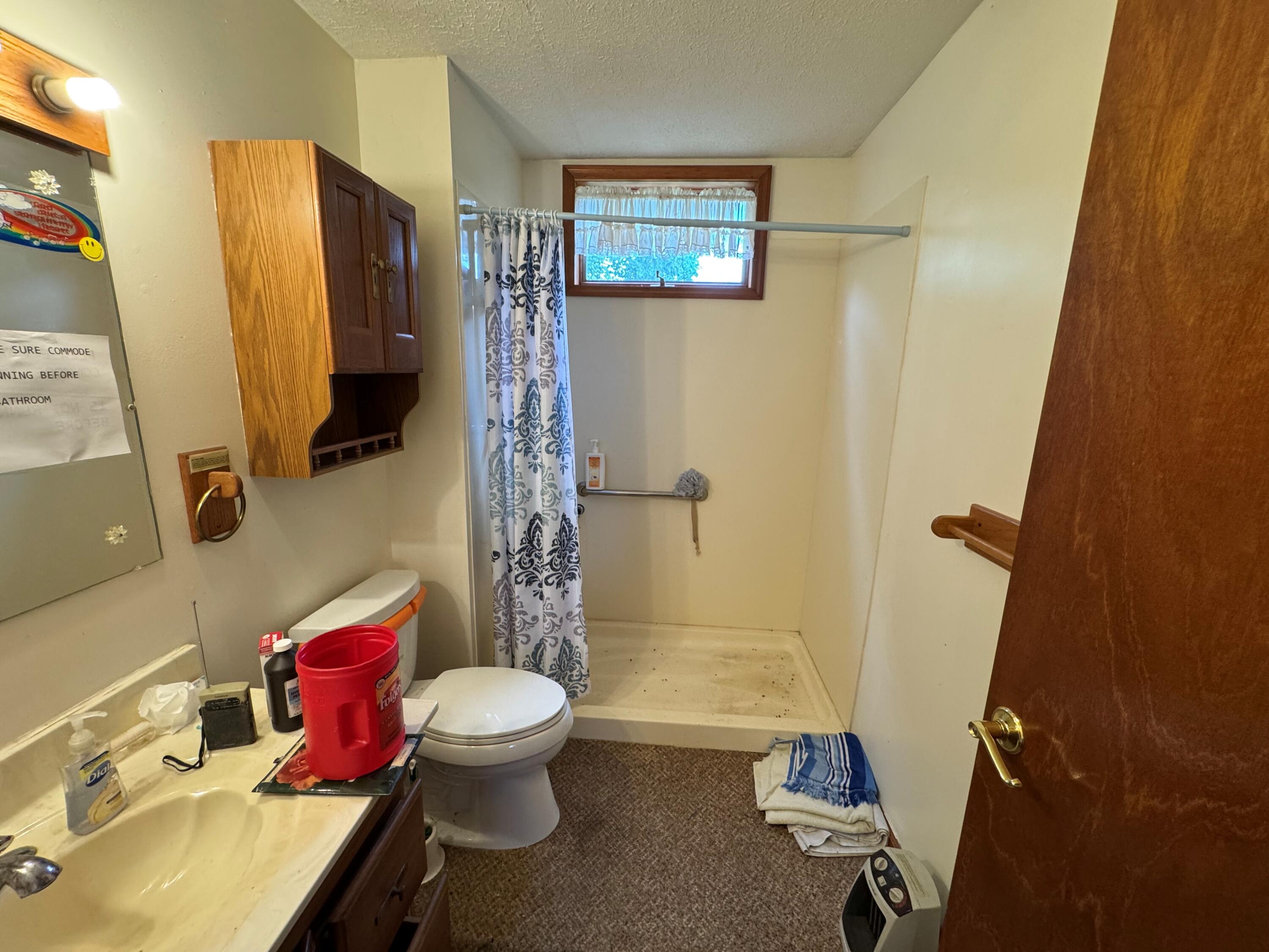 6490 Gratz Road Property Photo 21